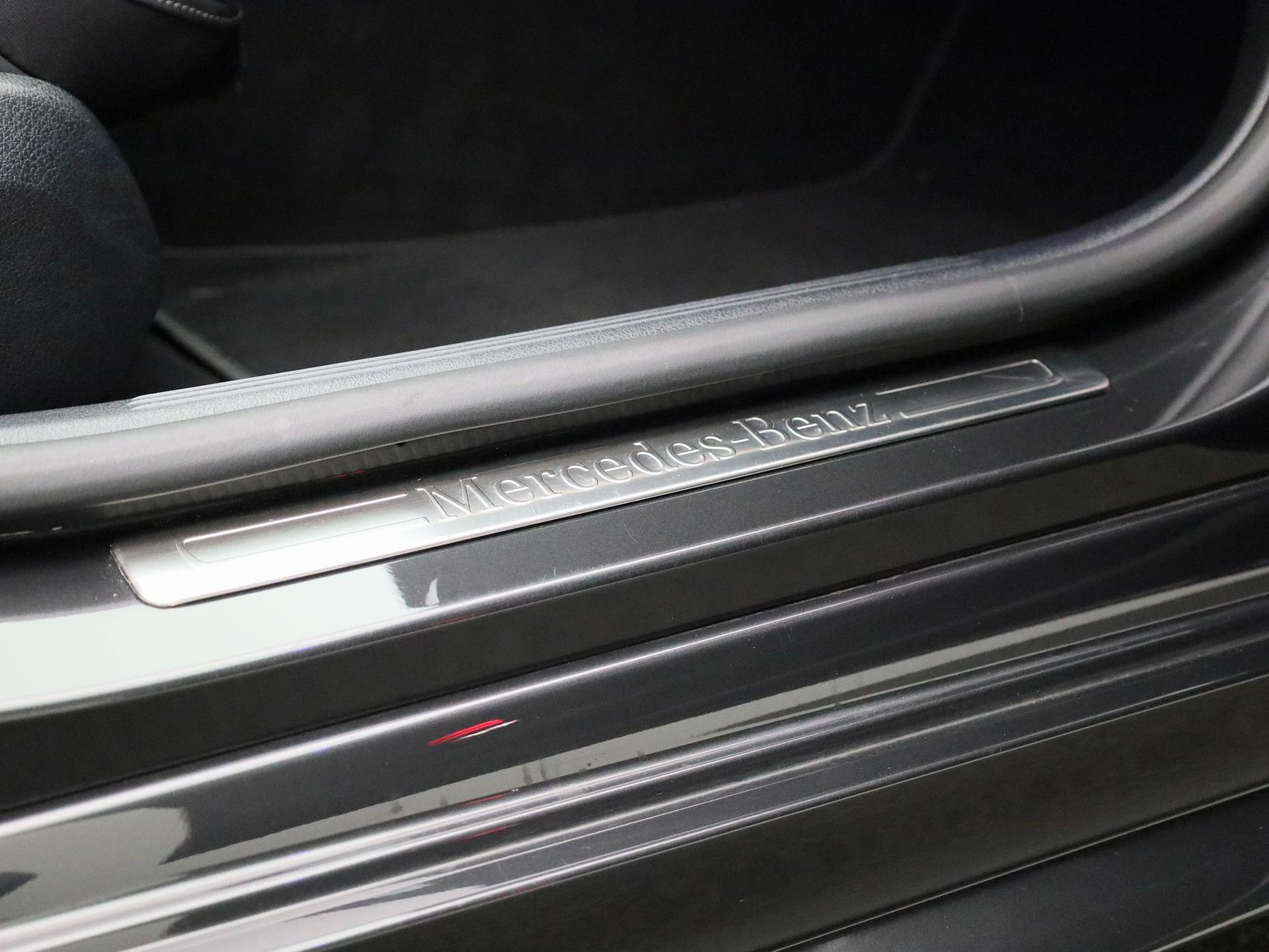 Mercedes-Benz-C-Klasse-image-59