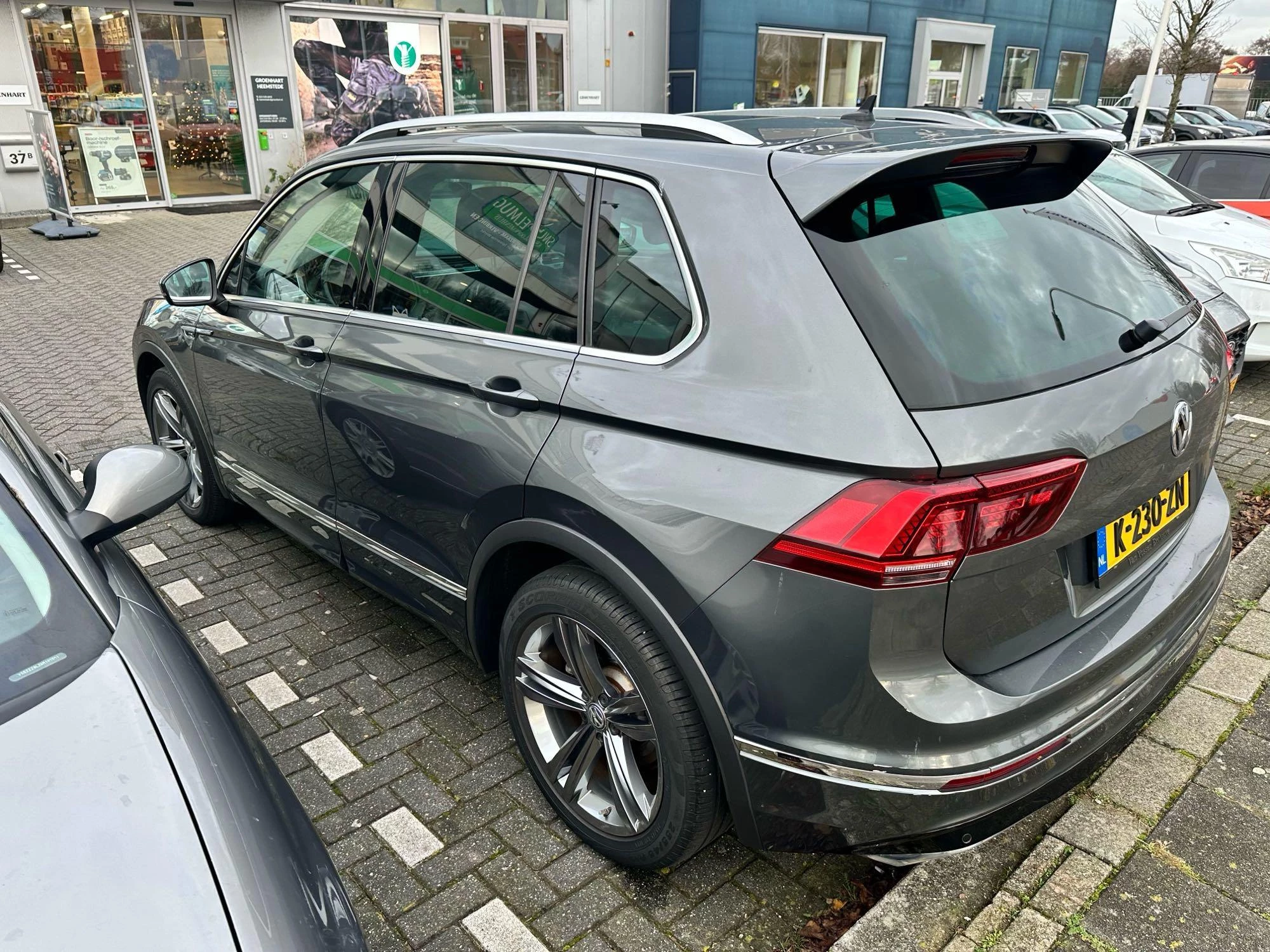 Volkswagen Tiguan 2.0 TSI 4Motion R-Line
