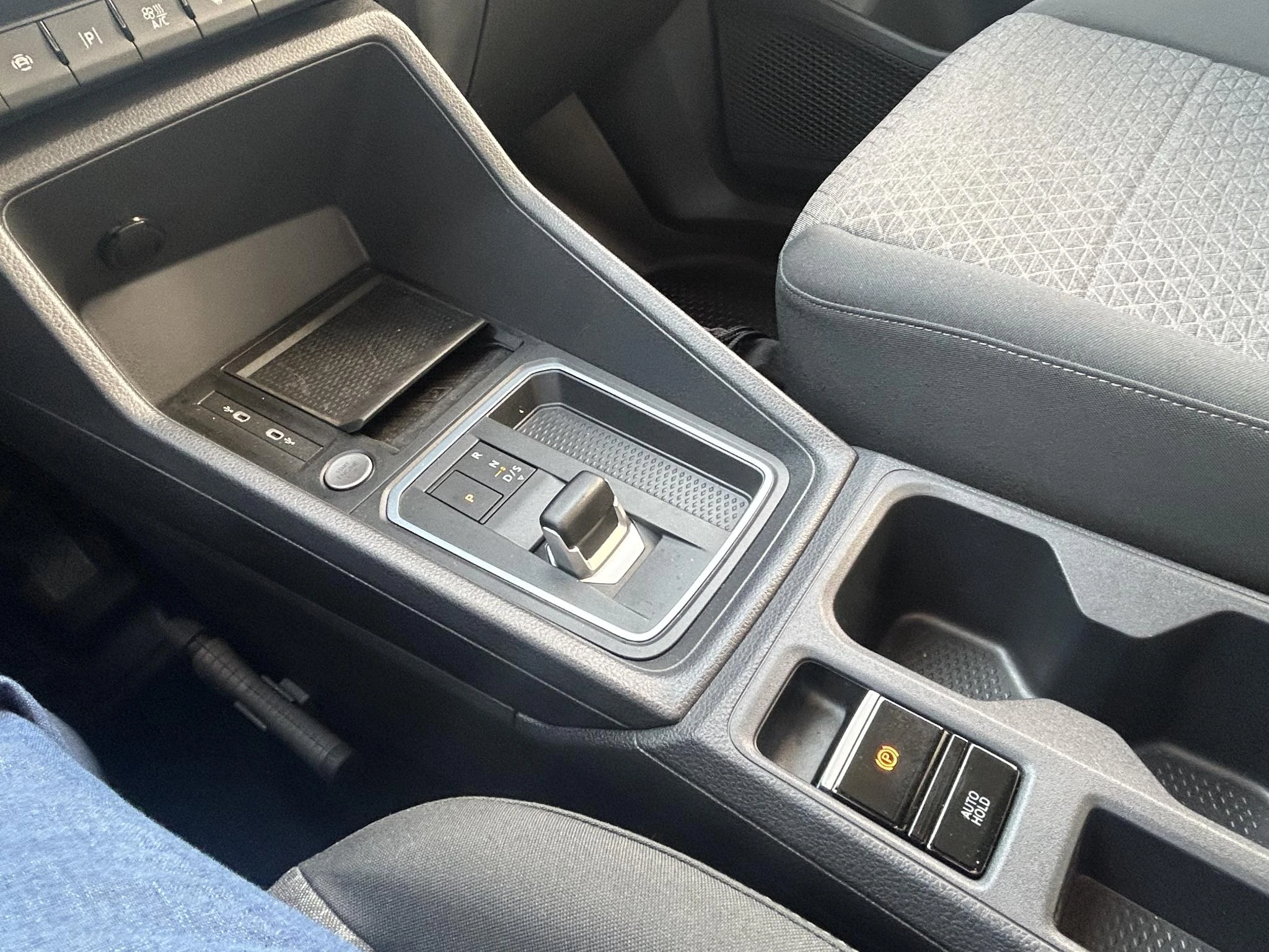 Ford-Transit Connect-image-14