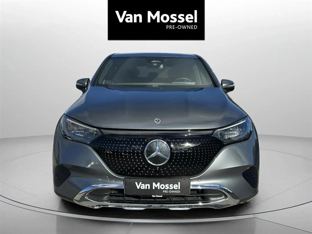Mercedes-Benz-EQE-image-1