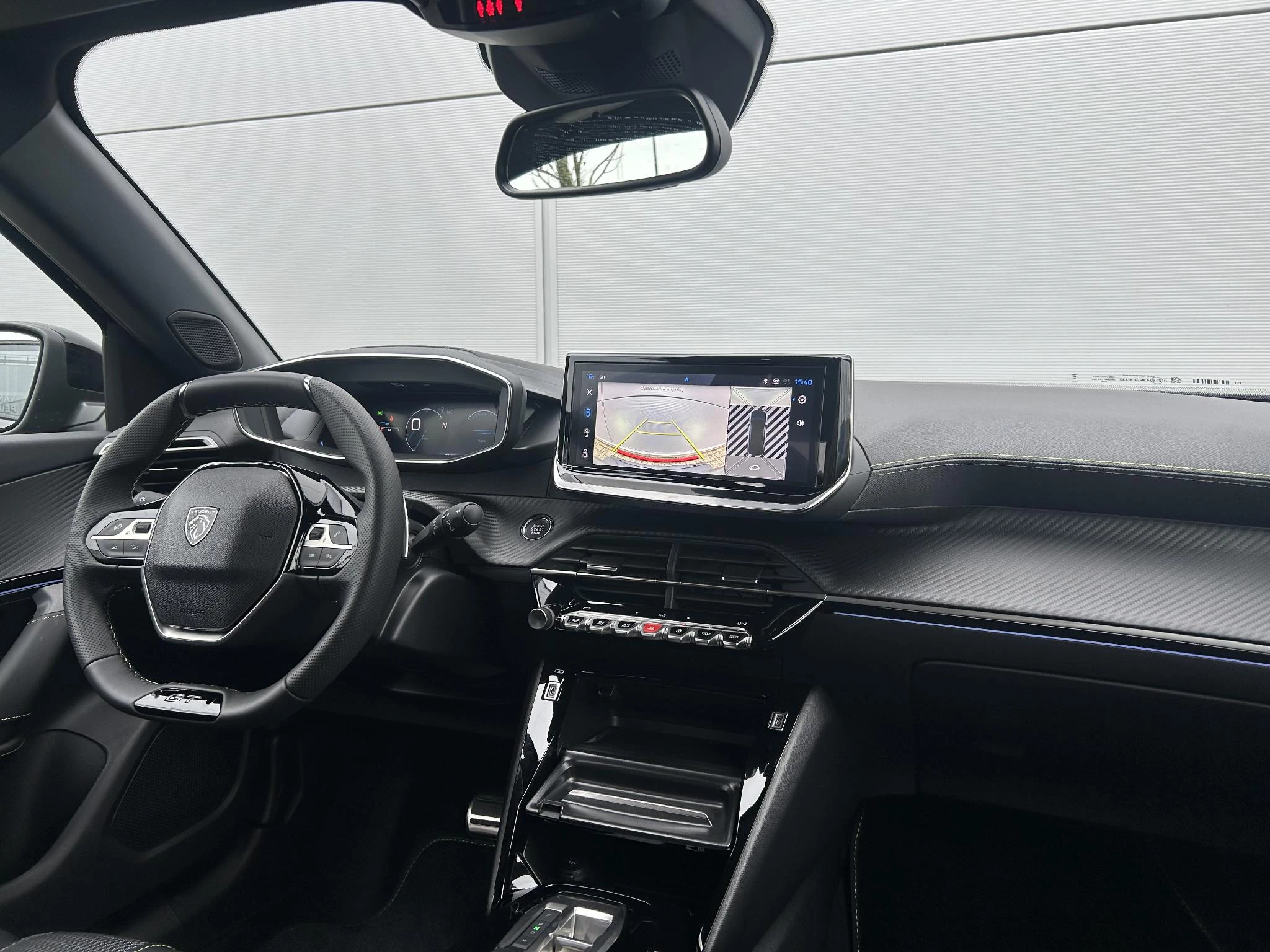 Peugeot-2008-image-10