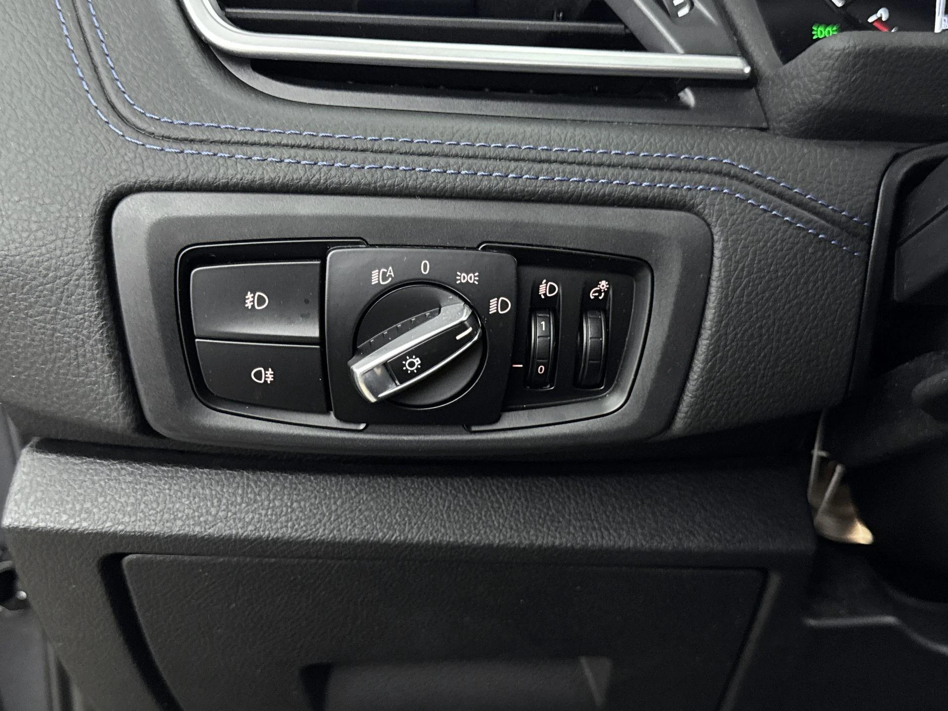 BMW-2 Serie-image-23