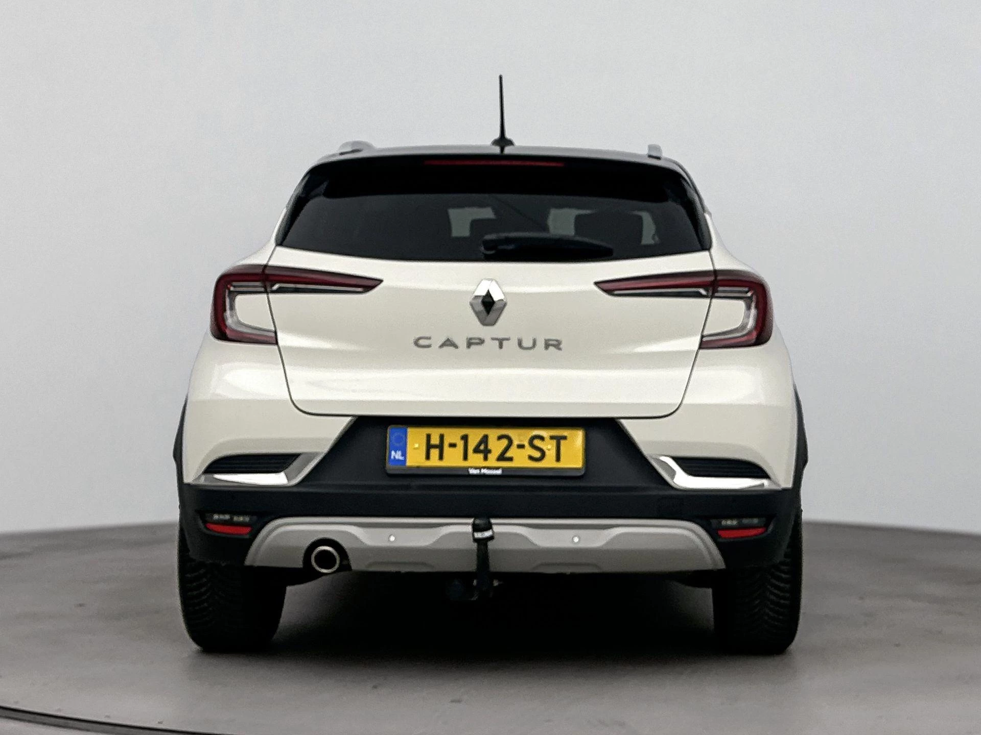 Renault-Captur-image-2