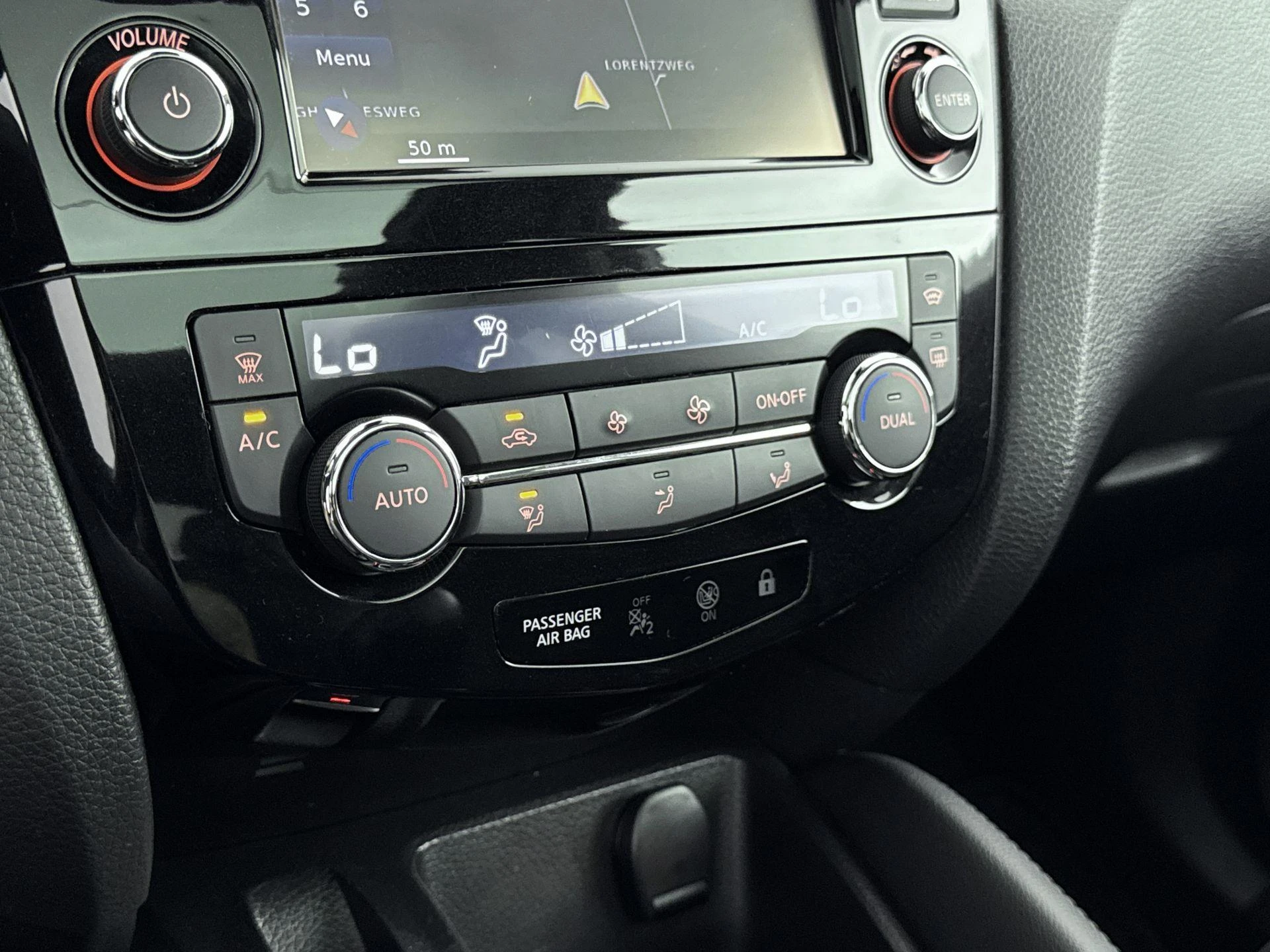 Nissan-QASHQAI-image-23