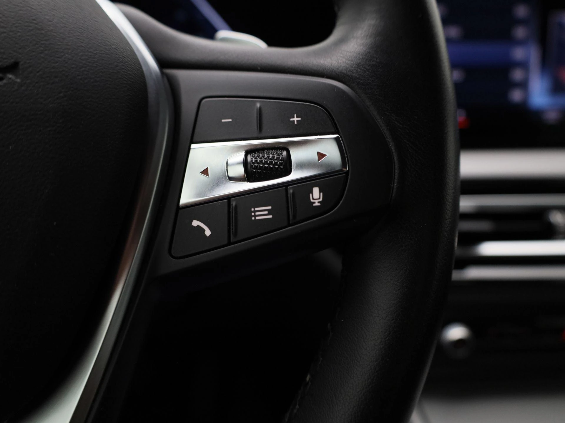 BMW-3 Serie-image-19