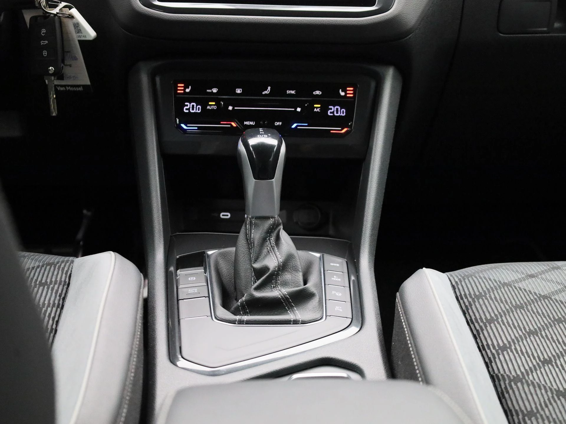 Volkswagen Tiguan 1.4 TSI eHybrid R-Line Business+ 245 PK|