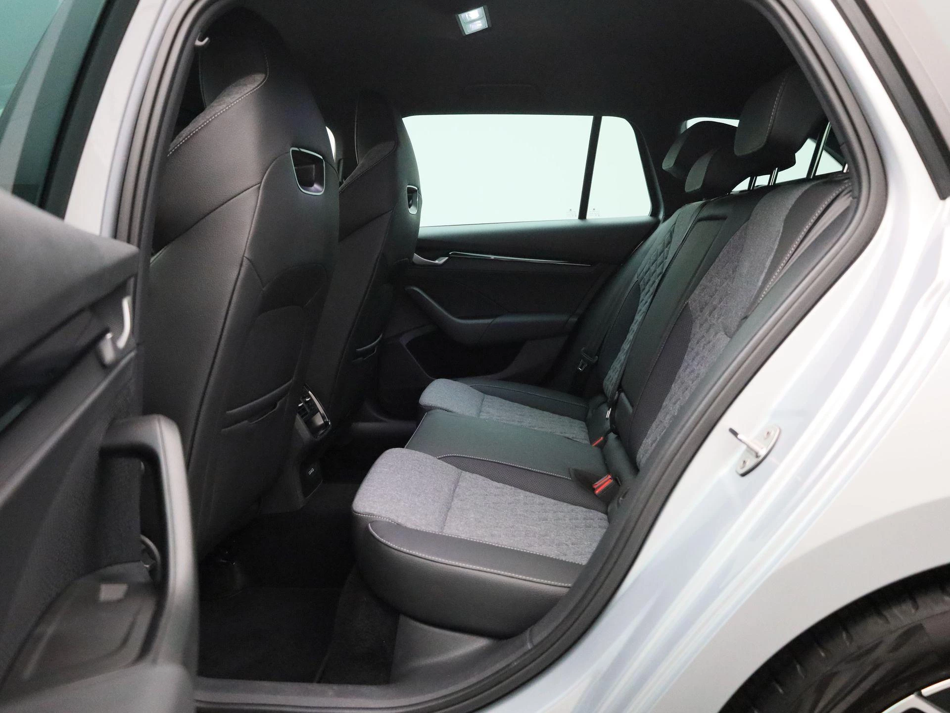 Škoda-Octavia-image-11