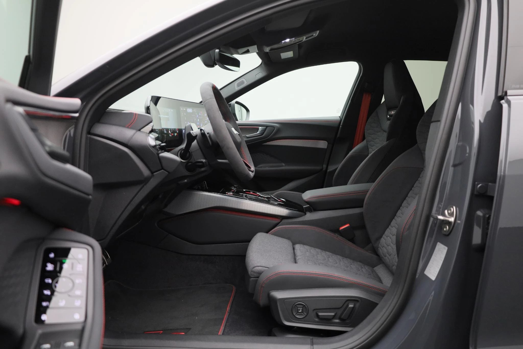 Audi-RS5-image-25