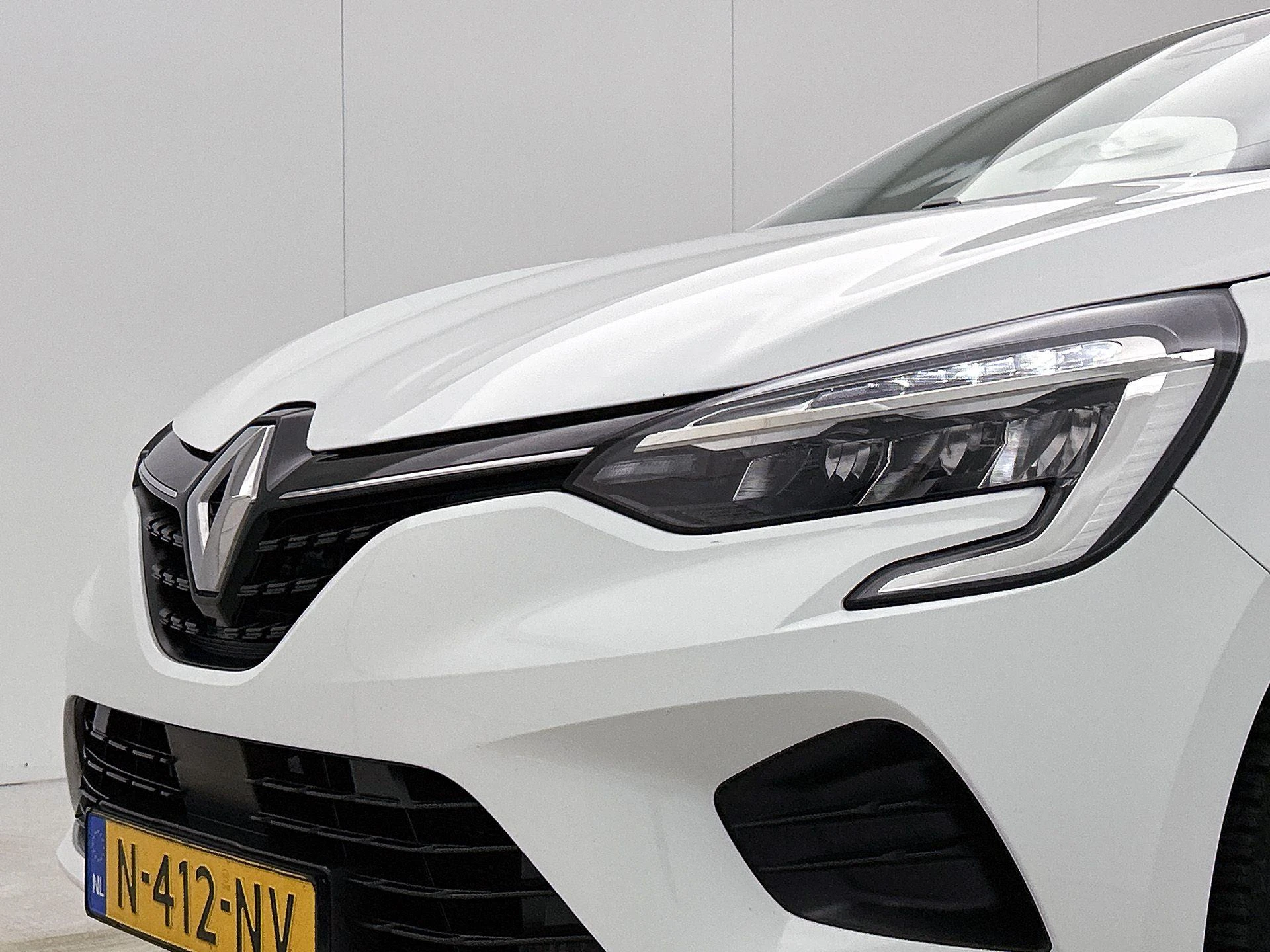 Renault-Clio-image-15