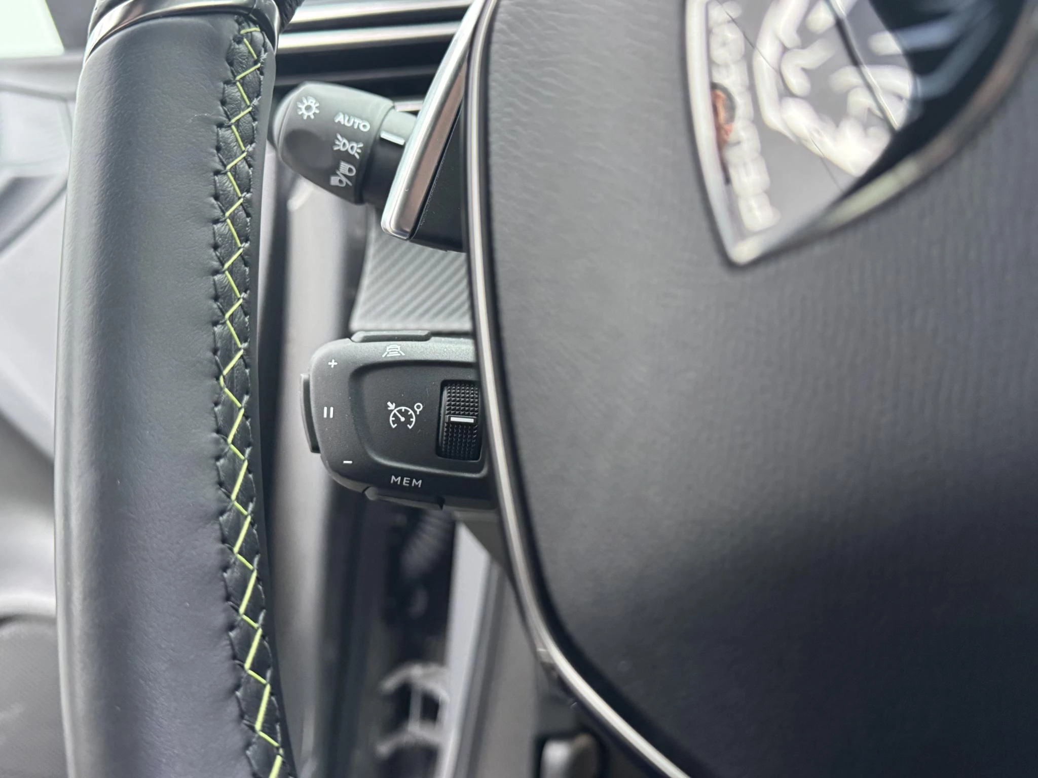 Peugeot-208-image-17