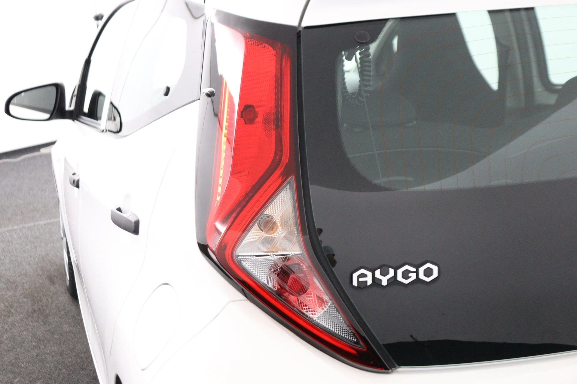 Toyota Aygo 1.0 VVT-i x-fun |