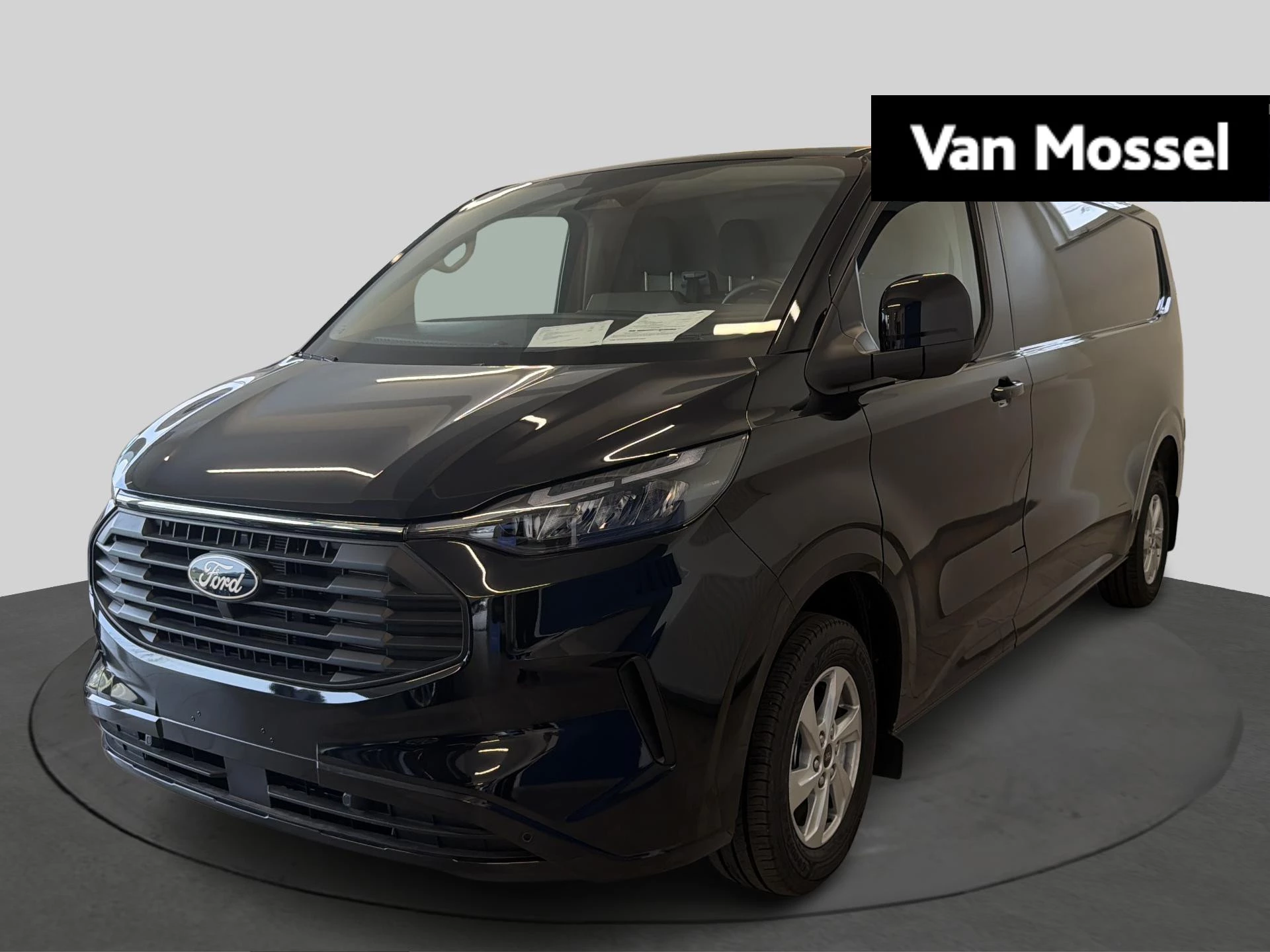 Ford-Transit Custom-image-0