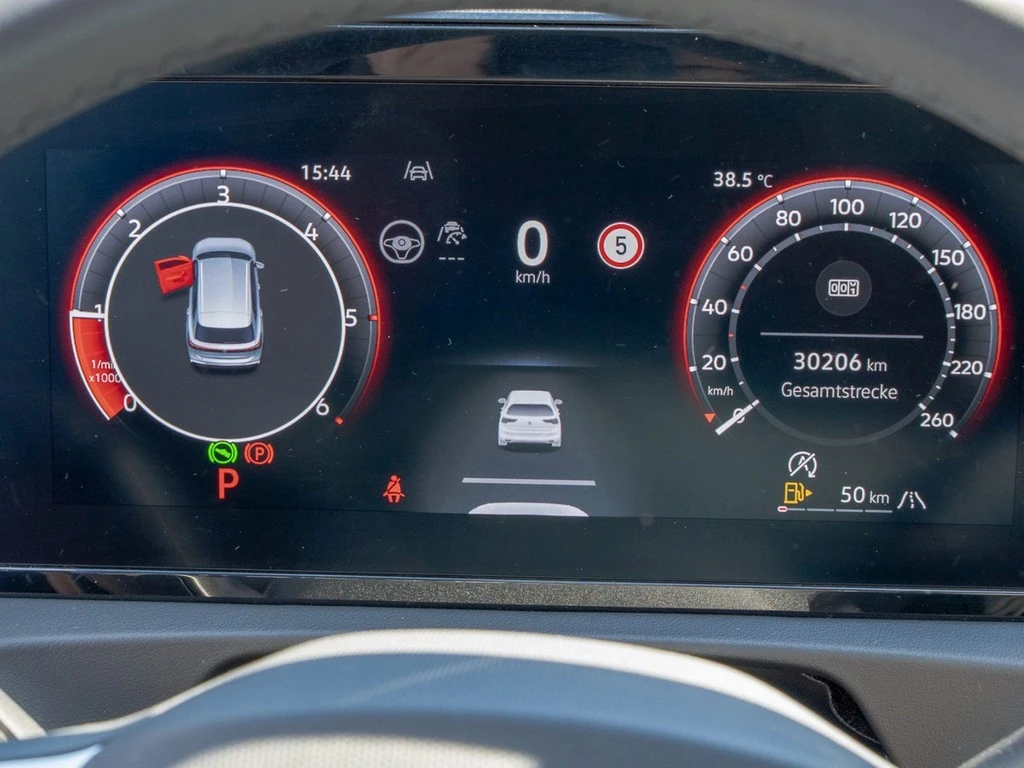 Volkswagen-Tiguan-image-15