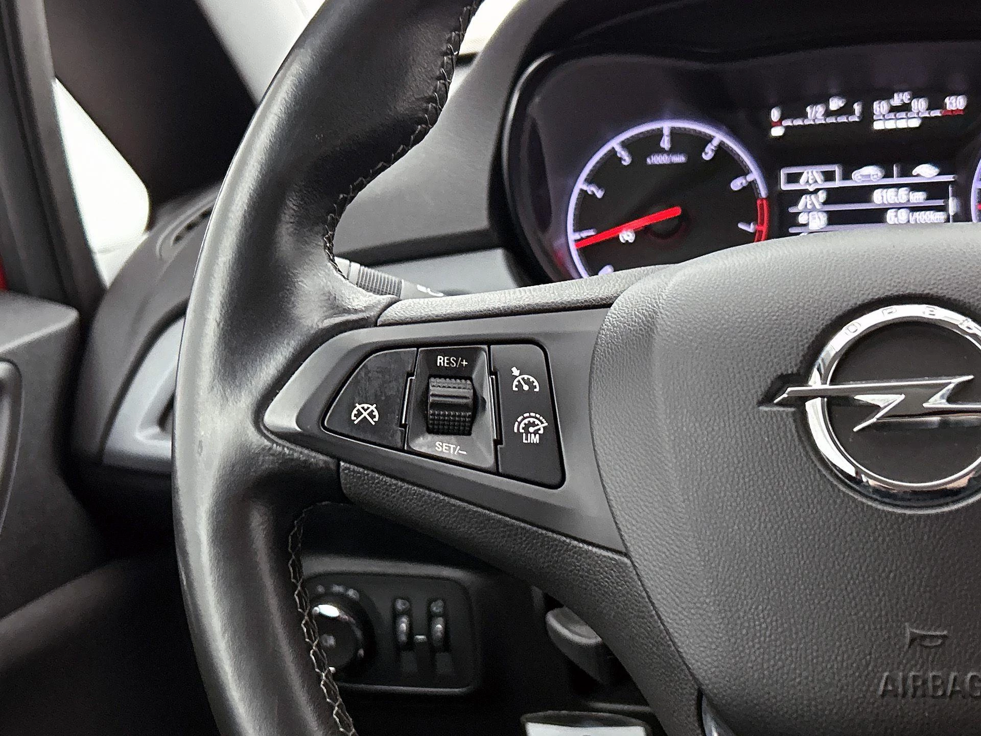 Opel-Corsa-image-5