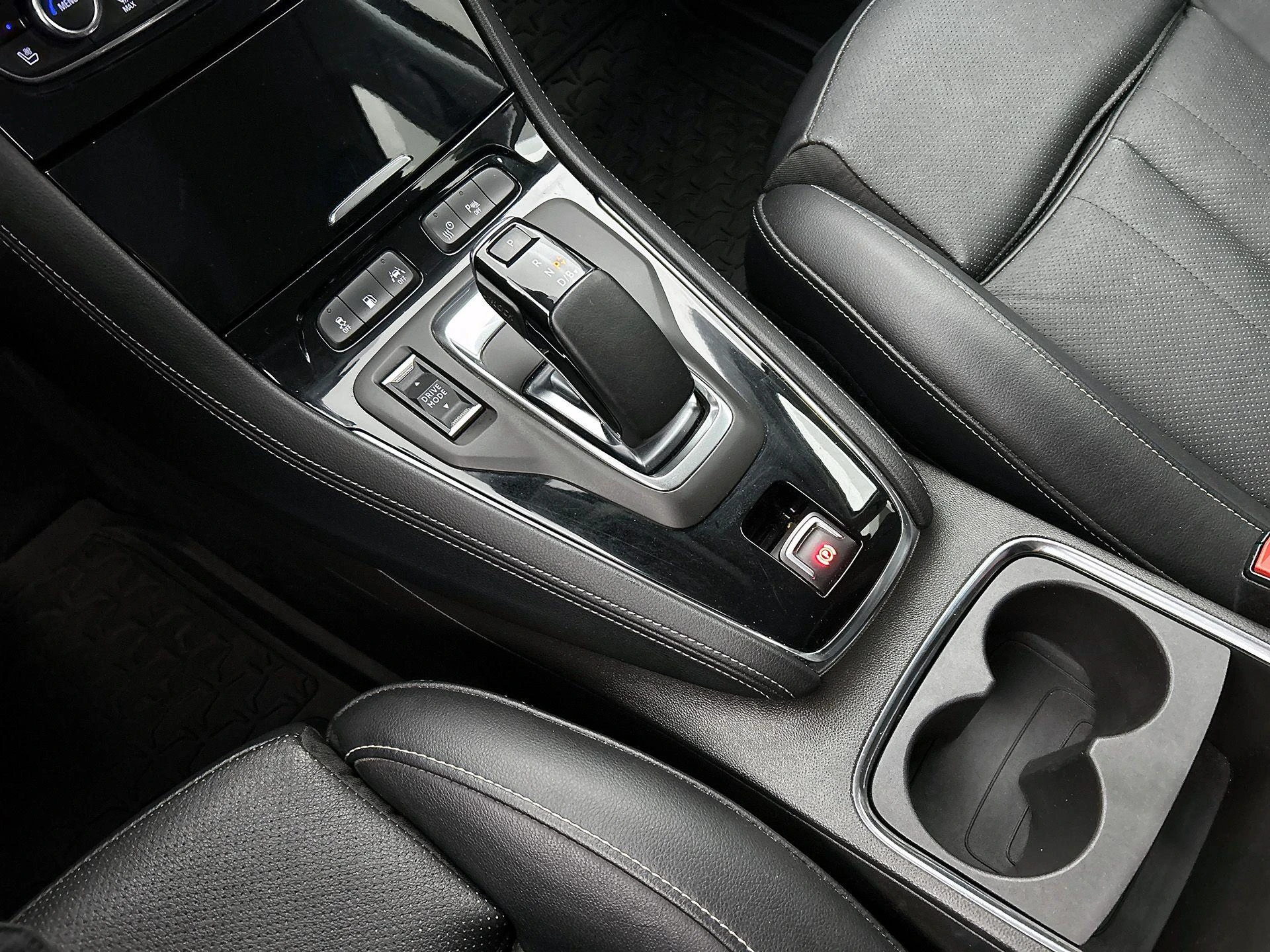 Opel-Grandland X-image-38