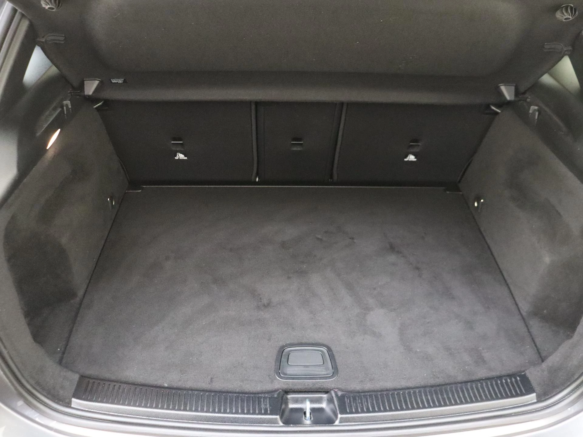Mercedes-Benz-B-Klasse-image-30