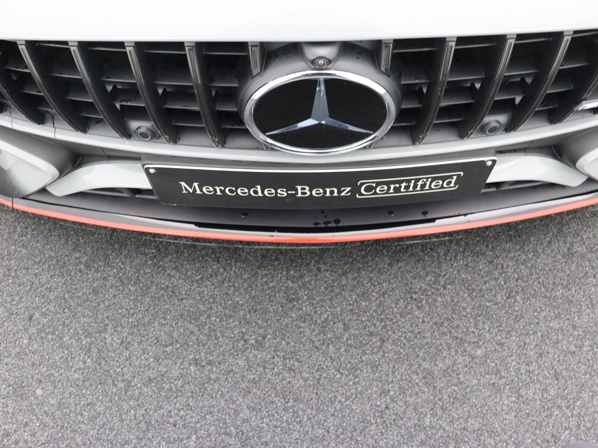 Mercedes-Benz-C-Klasse-image-24