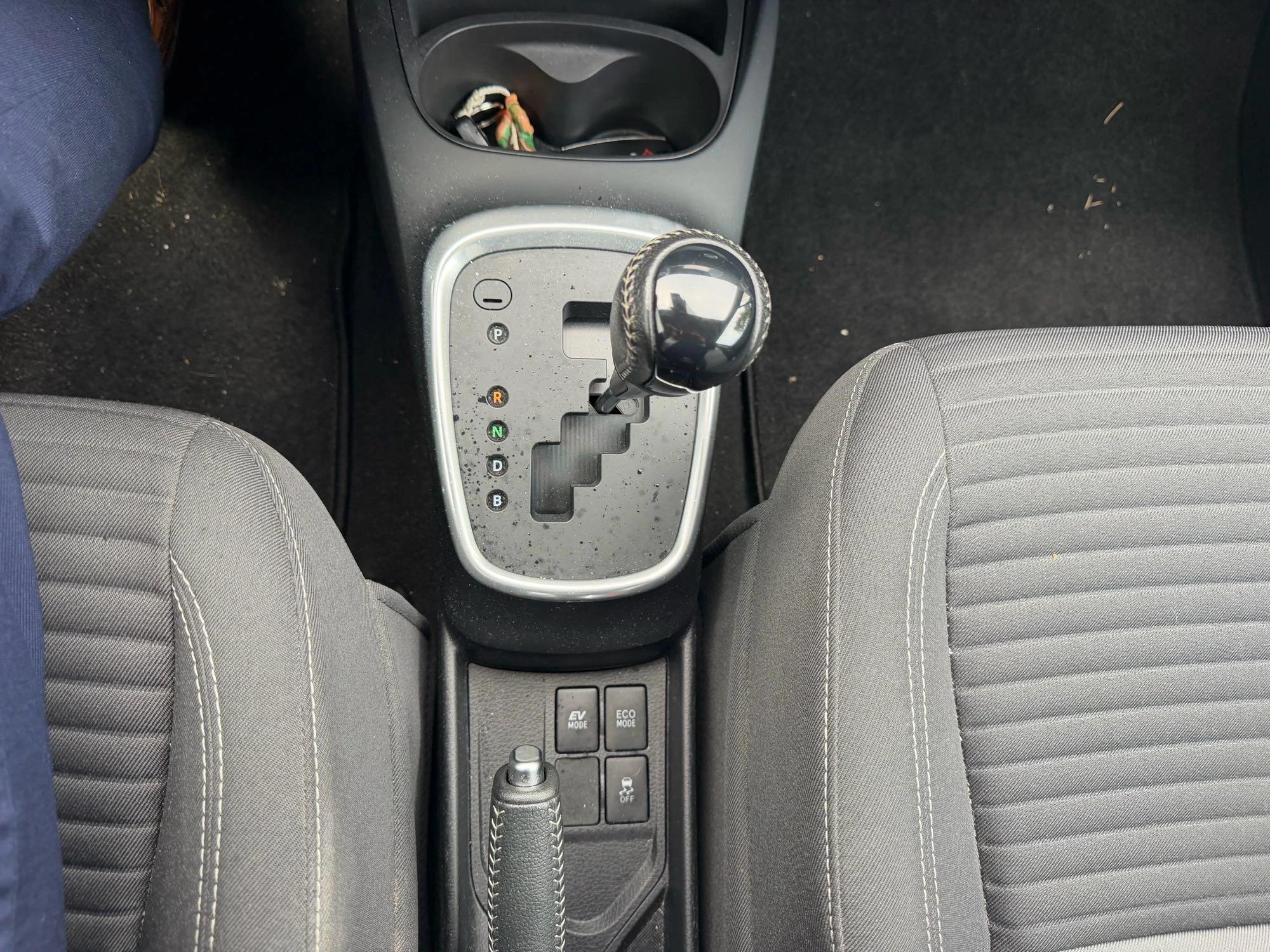 Toyota-Yaris-image-17