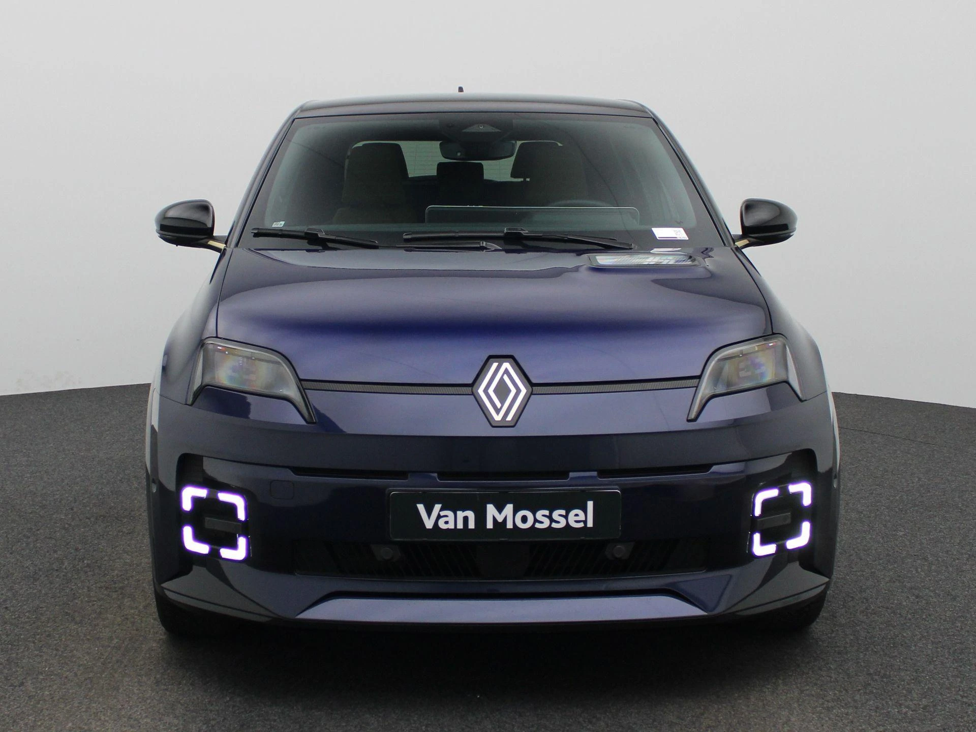 Renault-5-image-1