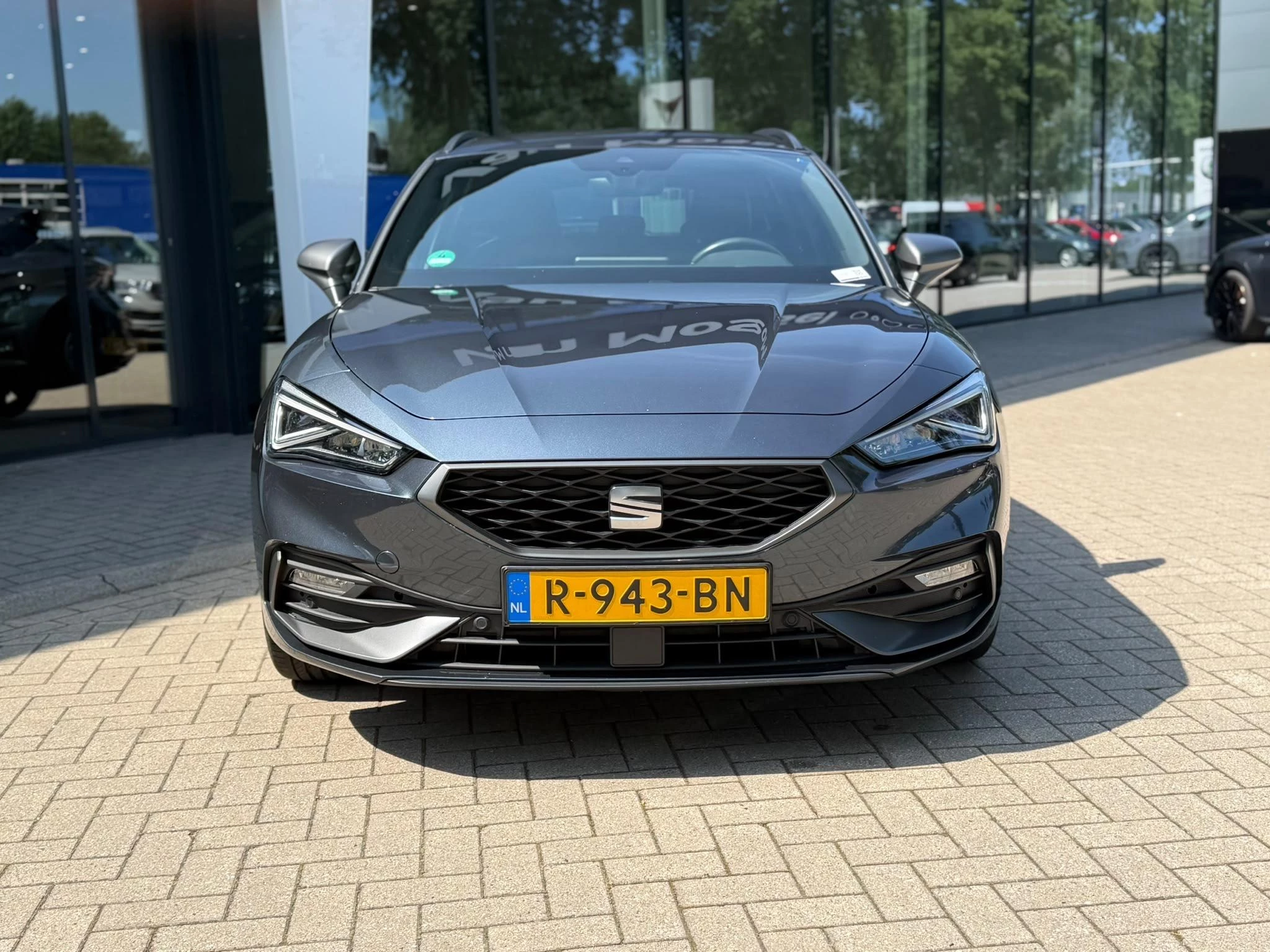 SEAT Leon Sportstourer 1.0 eTSI FR Business Intense