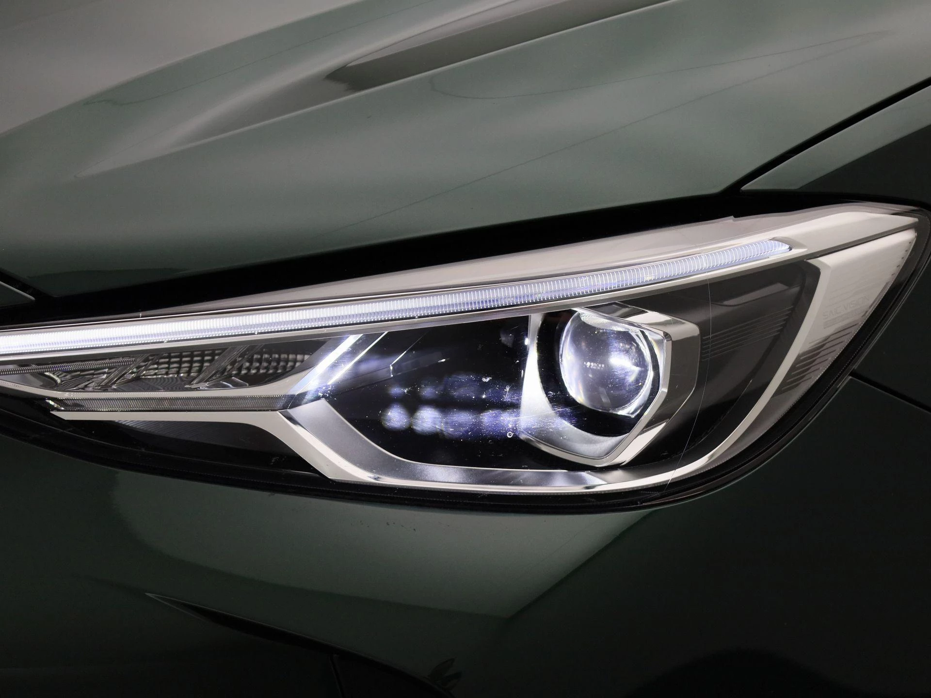 MG ZS 1.5 Hybrid+ Luxury