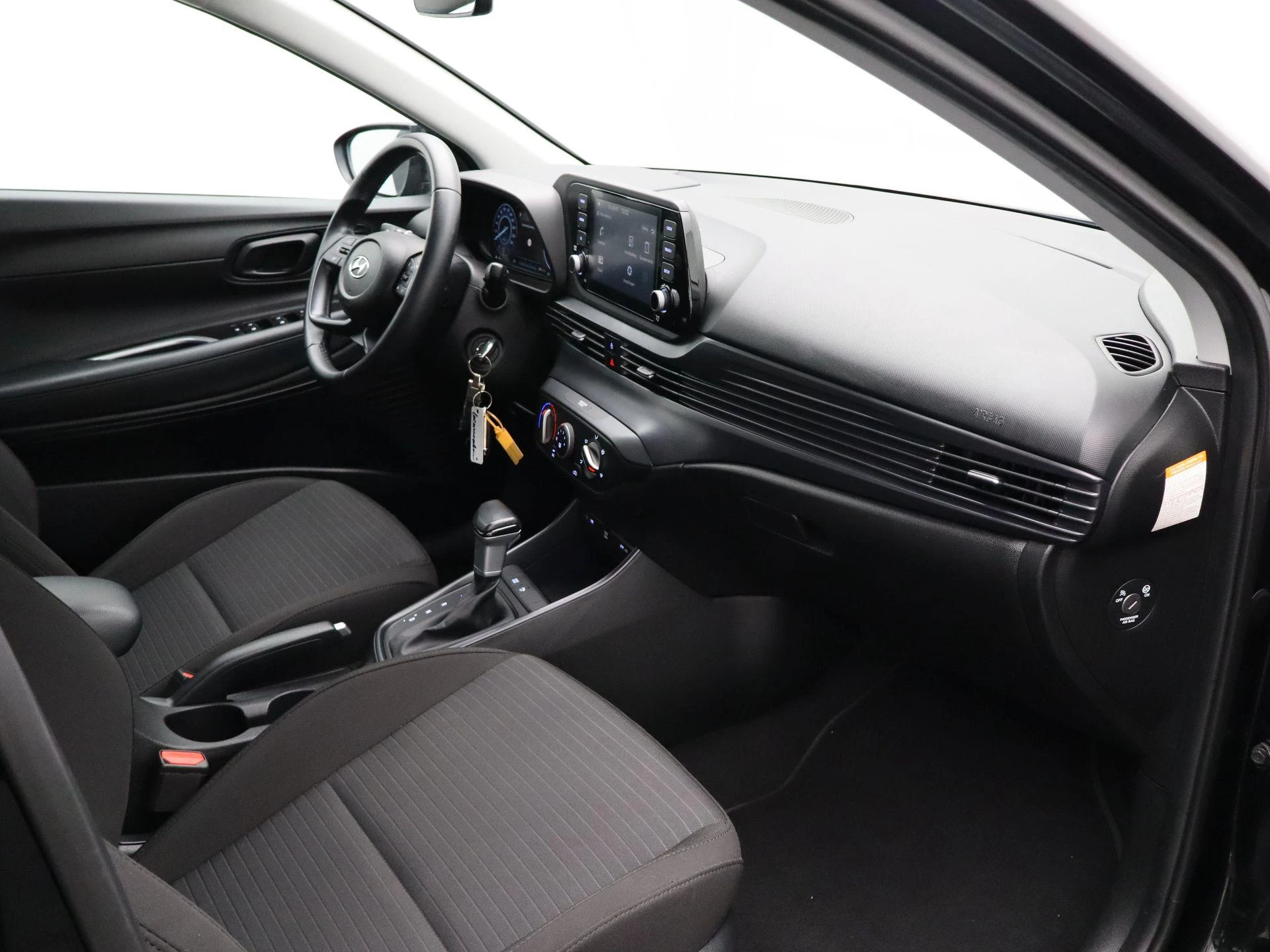 Hyundai-i20-image-28
