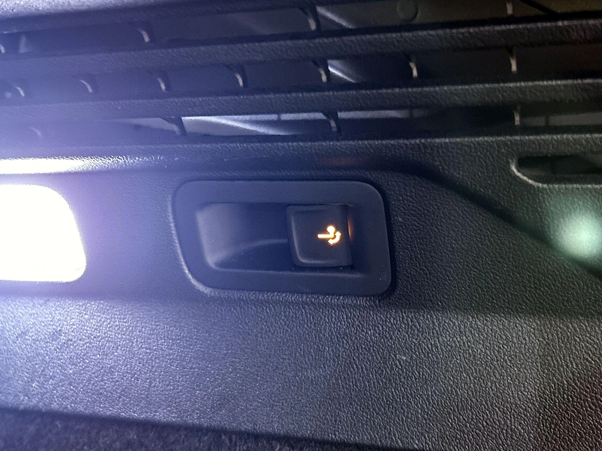 Volkswagen-ID.4-image-7