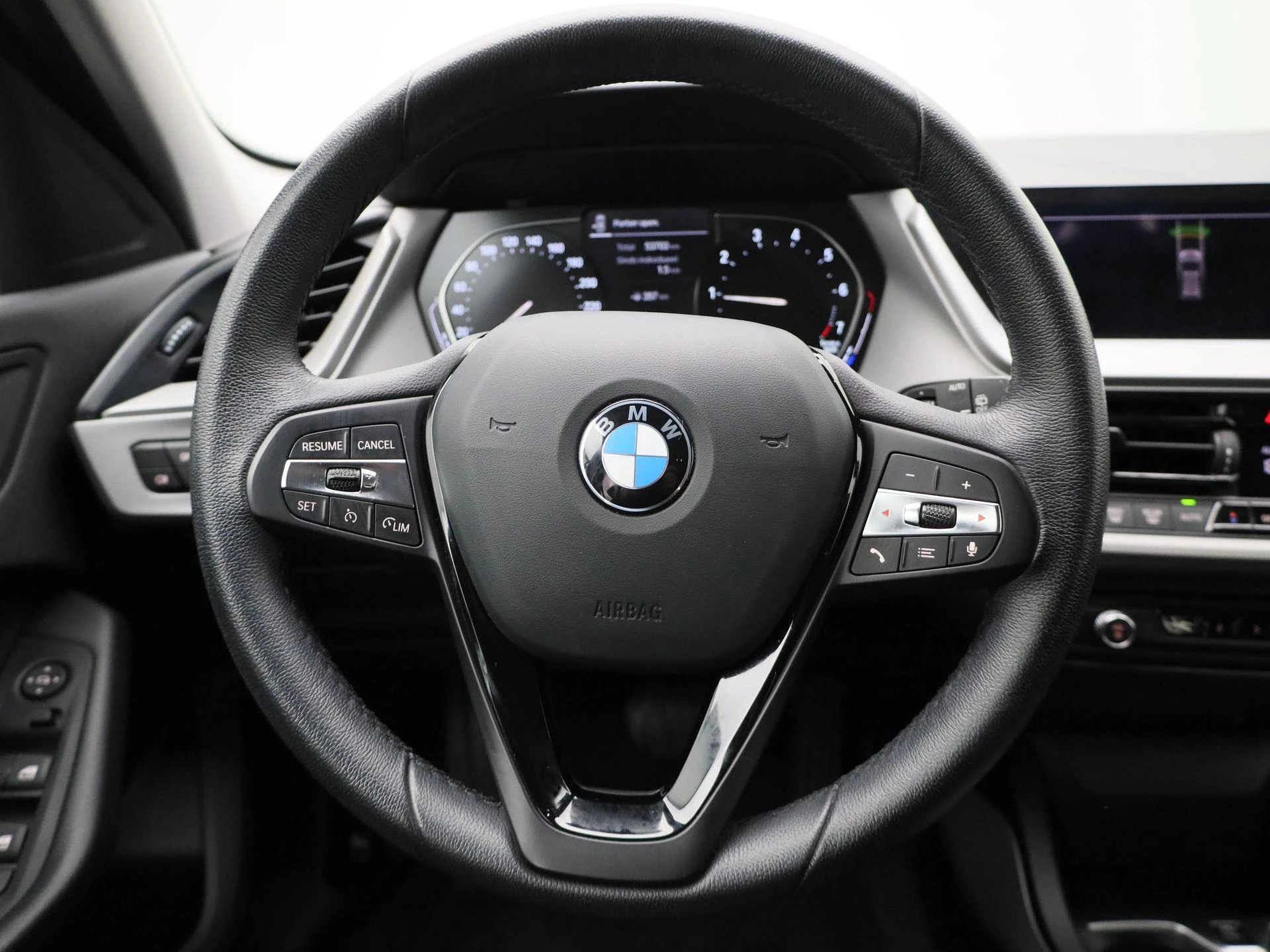 BMW Série 1 Hatch 118iA (100 kW)