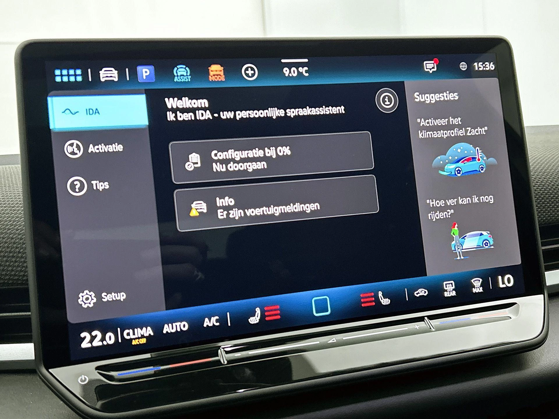 Volkswagen-T-Roc-image-16