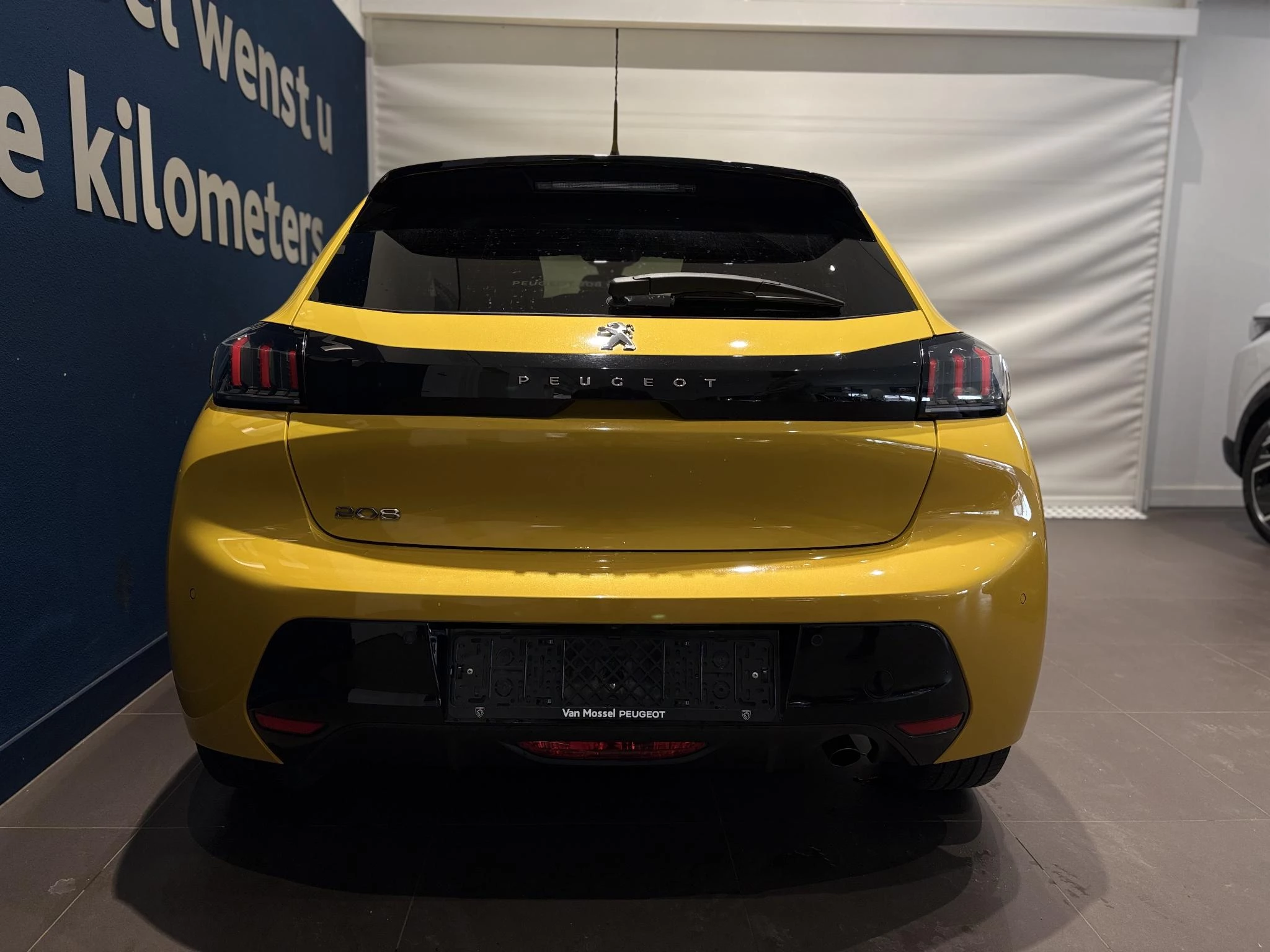 Peugeot-208-image-10