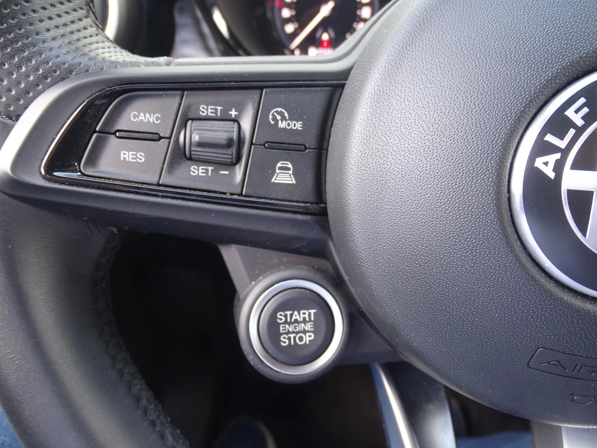 Alfa Romeo Tonale 1.3 T280 PHEV Q4 Ti