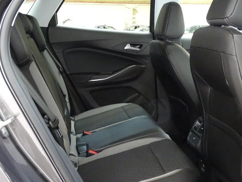 Opel-Grandland X-image-11