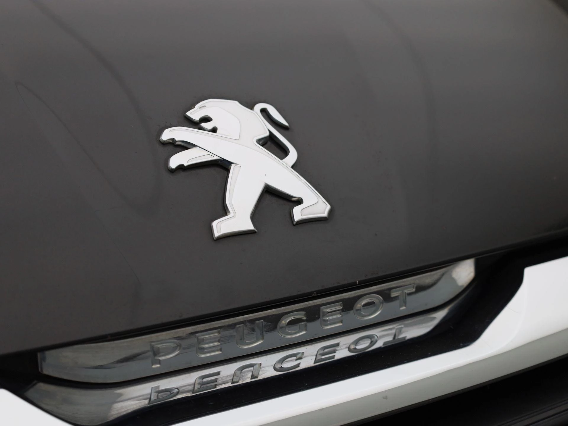 Peugeot 108 1.0 e-VTi Allure
