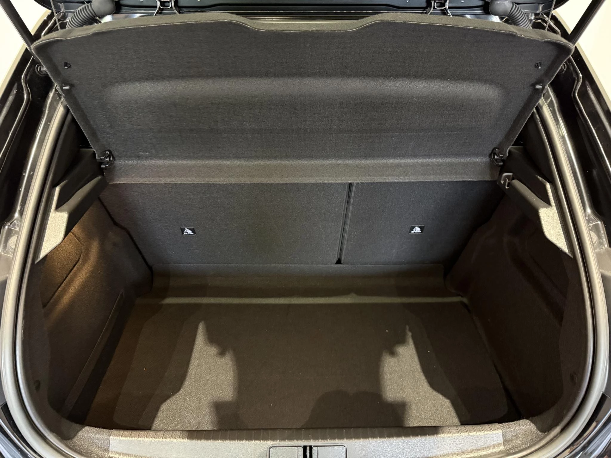 Peugeot-208-image-10
