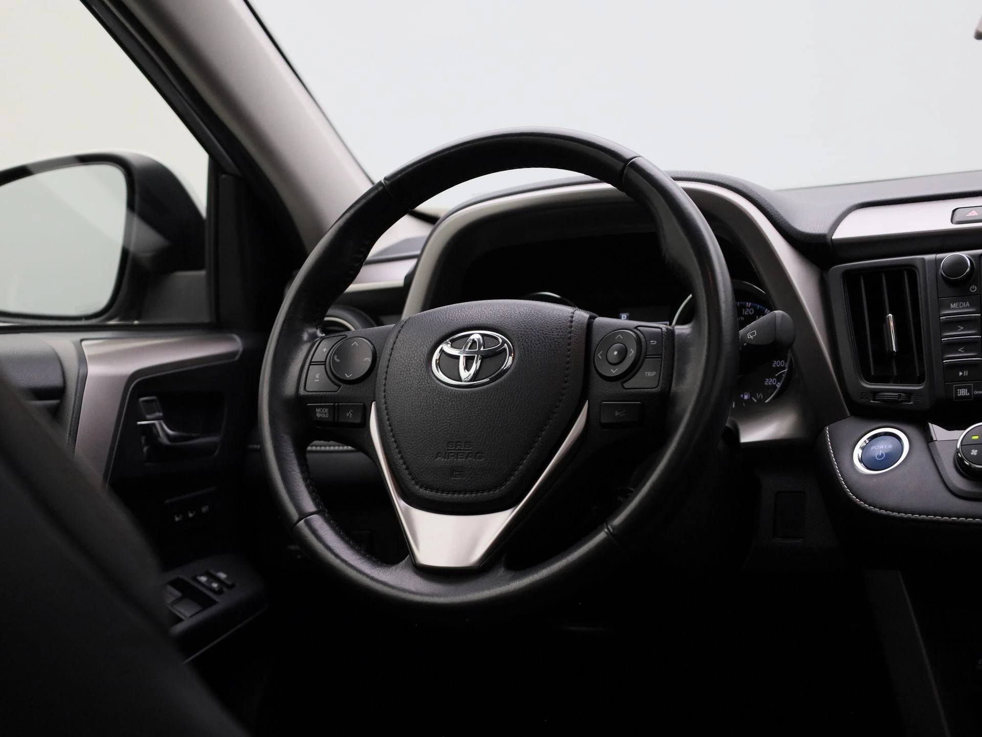 Toyota RAV4 2.5 Hybrid AWD Executive