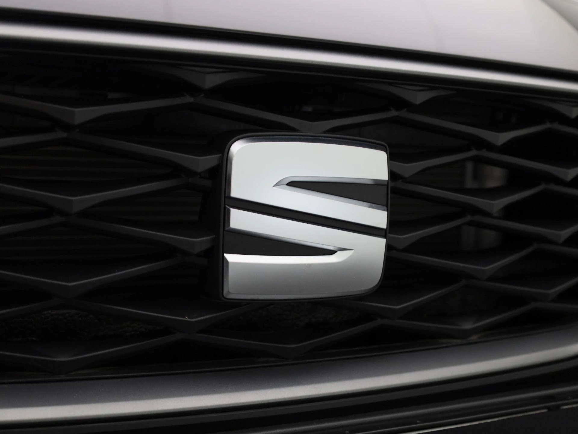 SEAT Leon Sportstourer 1.5 TSI e-Hybrid FR Business
