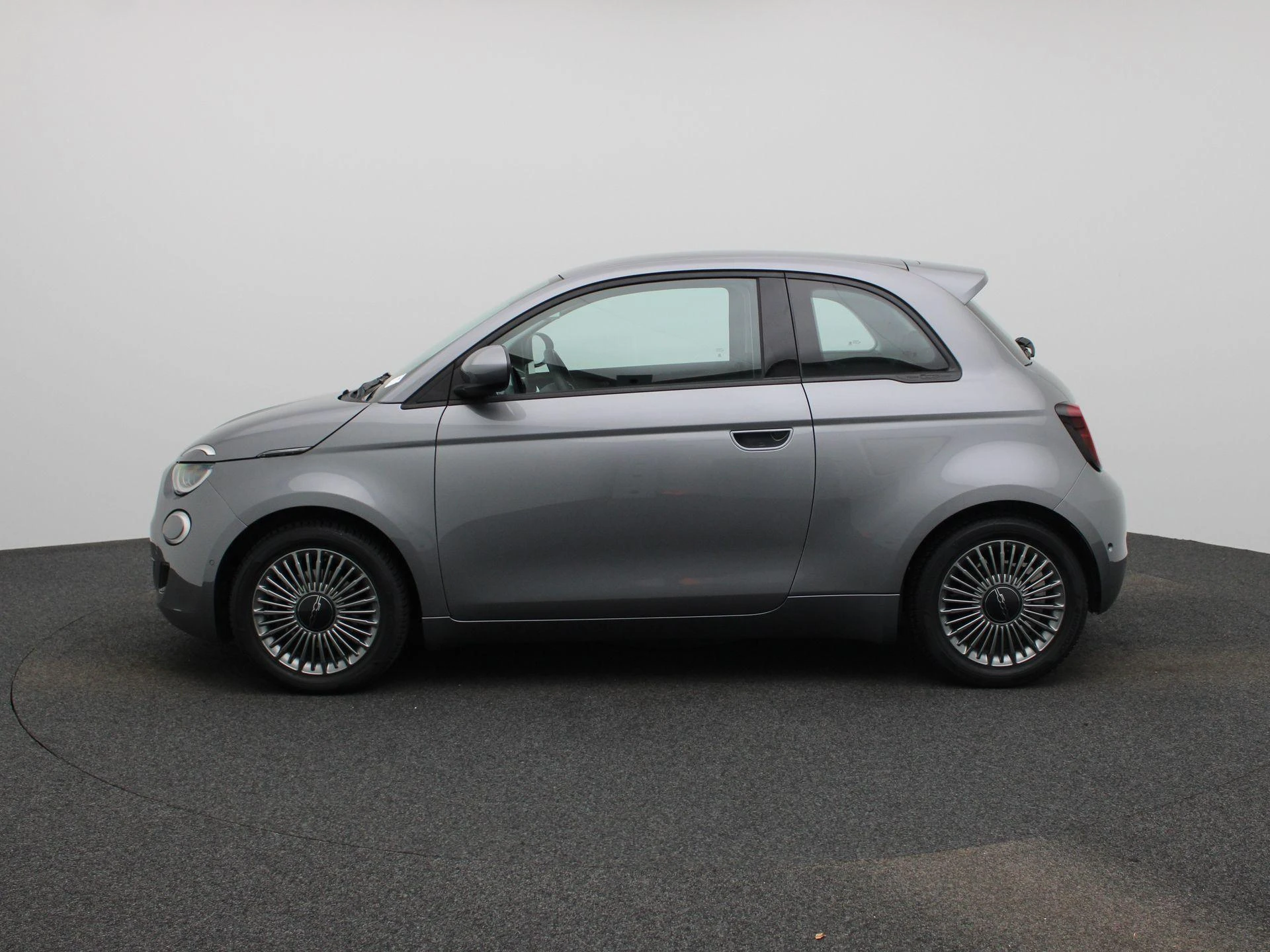 Fiat-500-image-3