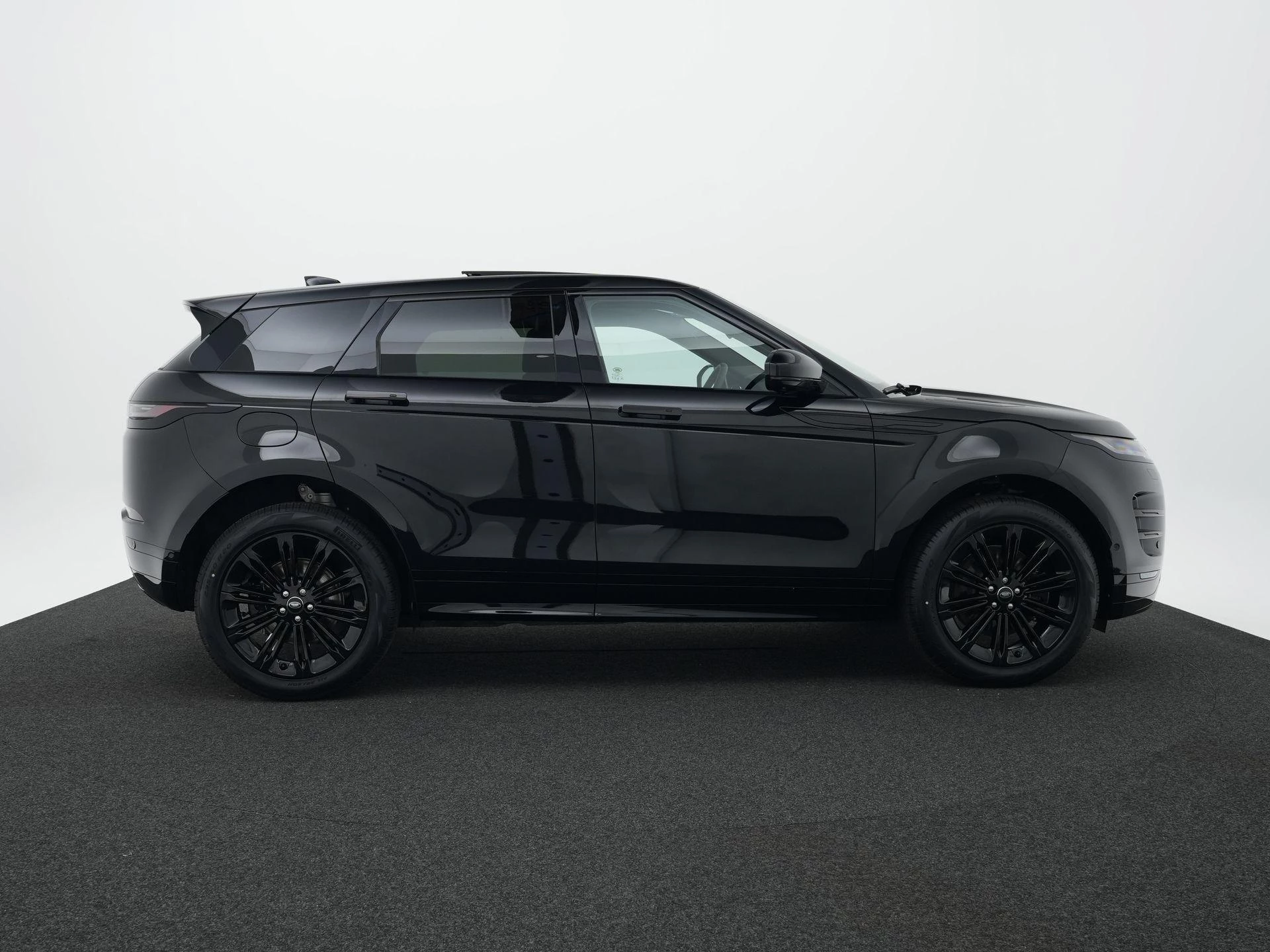 Land Rover-Range Rover Evoque-image-5