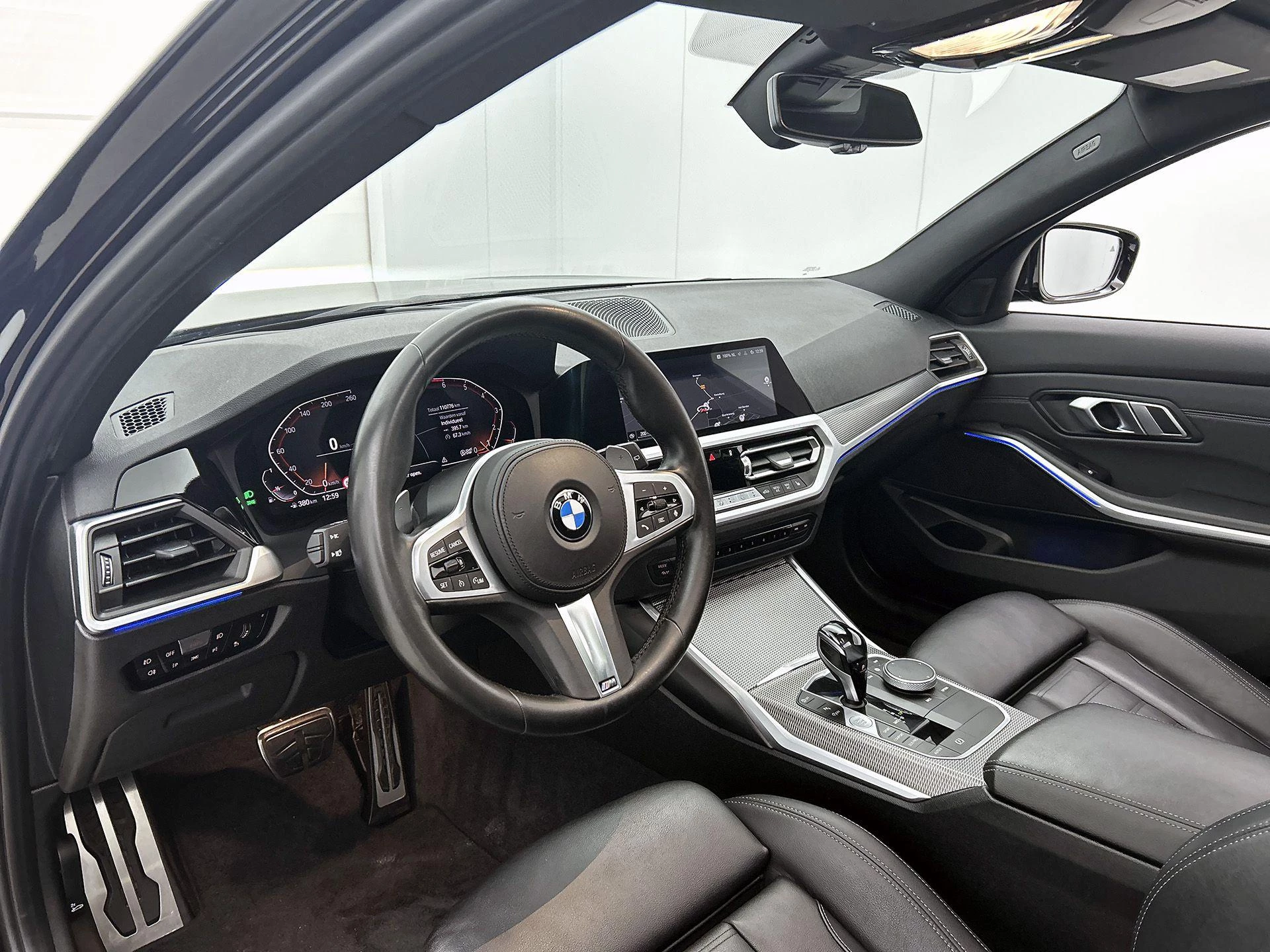 BMW-3 Serie-image-18