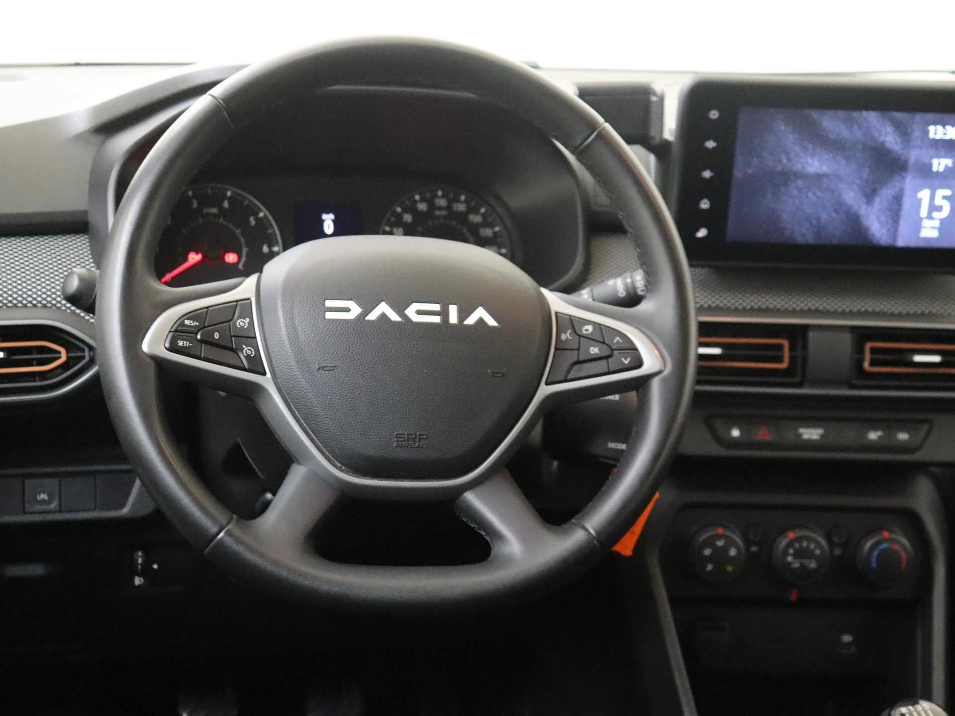 Dacia-Sandero Stepway-image-9