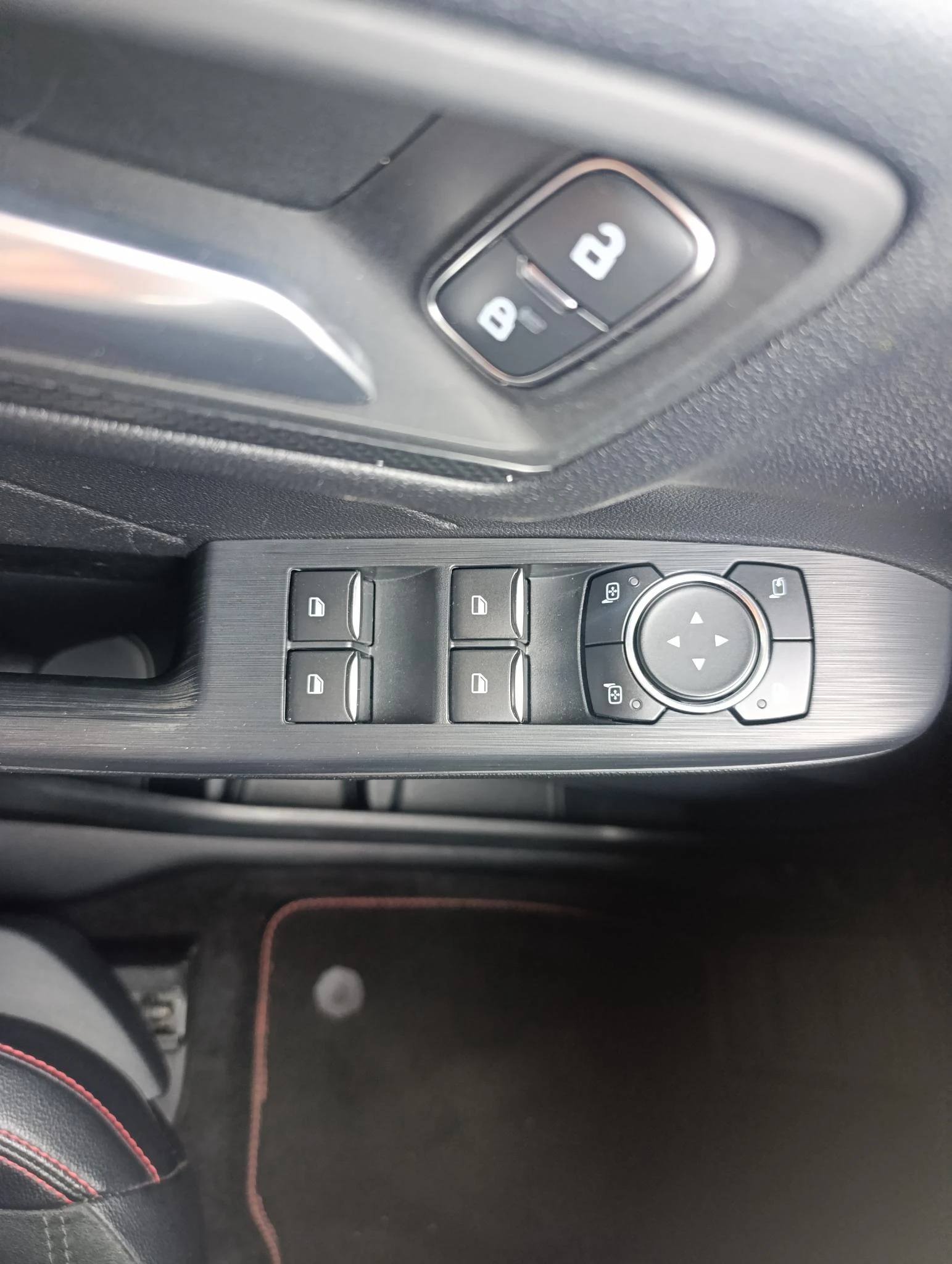 Ford-Kuga-image-20