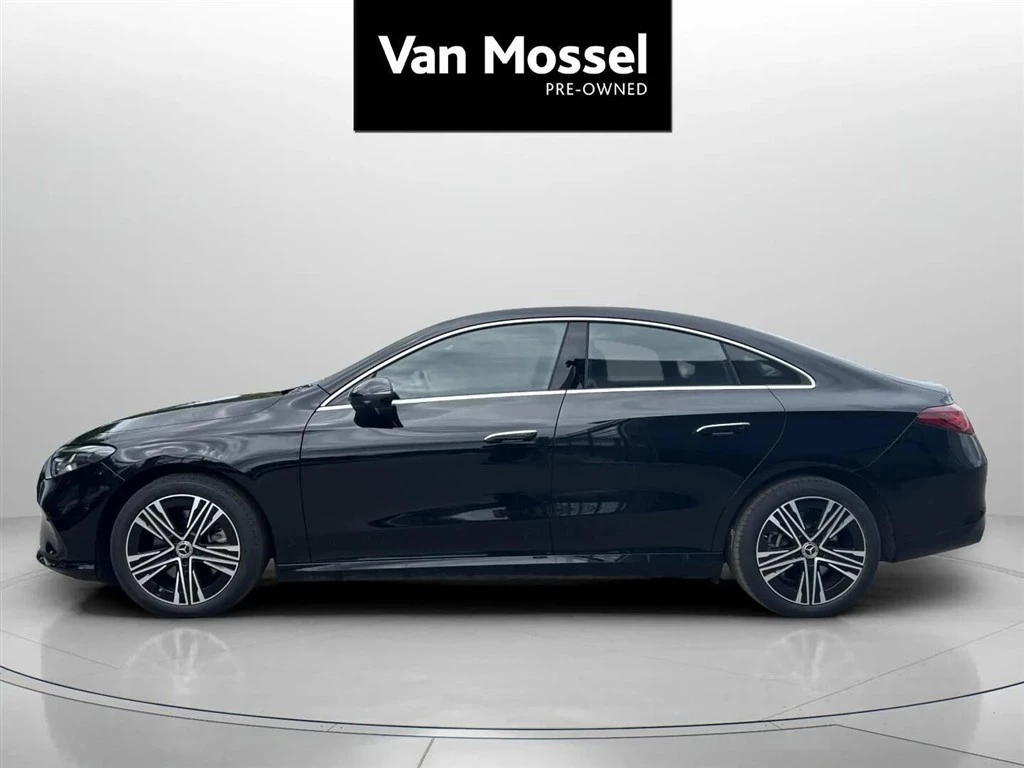 Mercedes-Benz-CLA-image-7