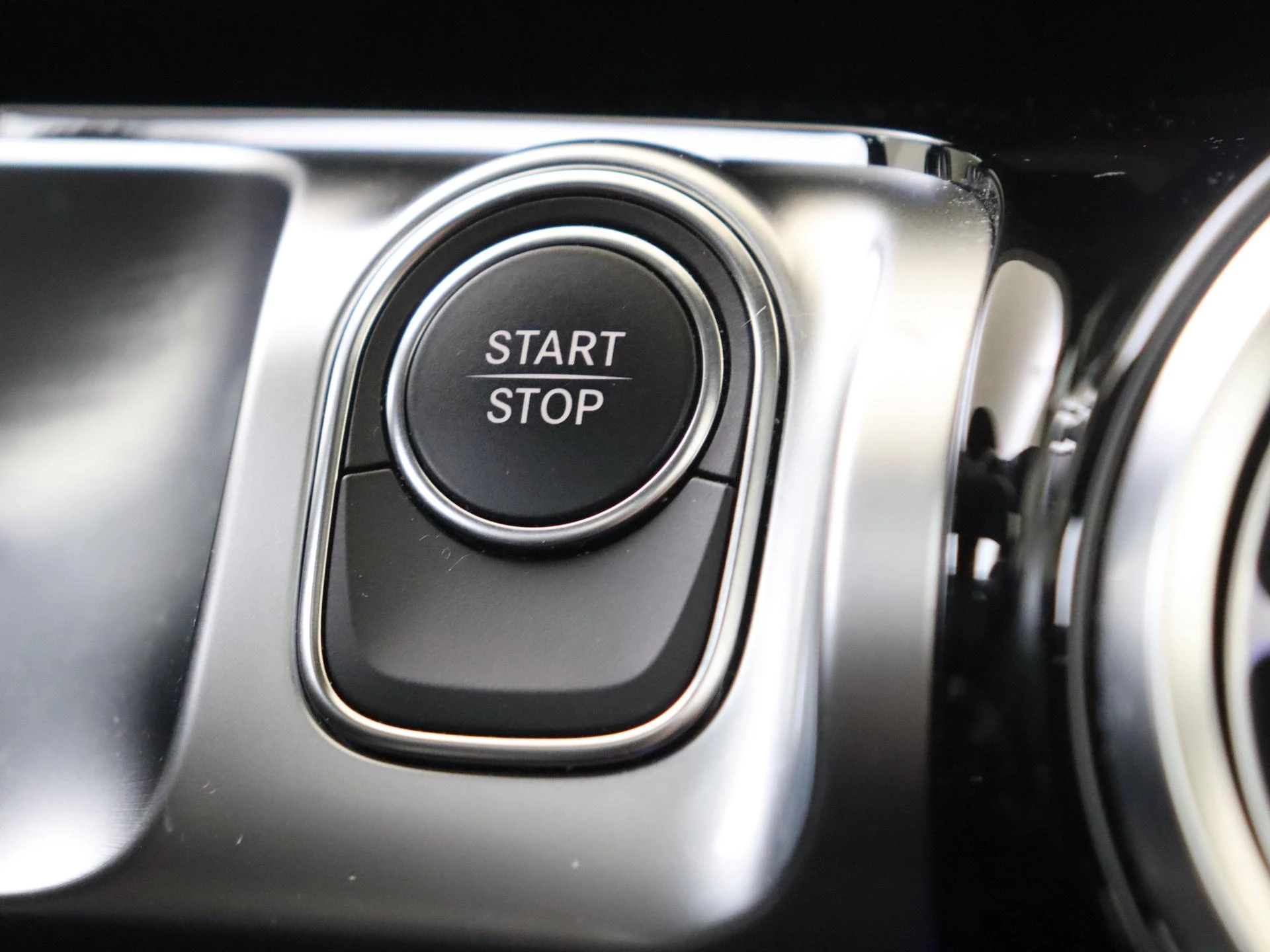 Mercedes-Benz EQB 250+ Business Edition 7p. 71 kWh