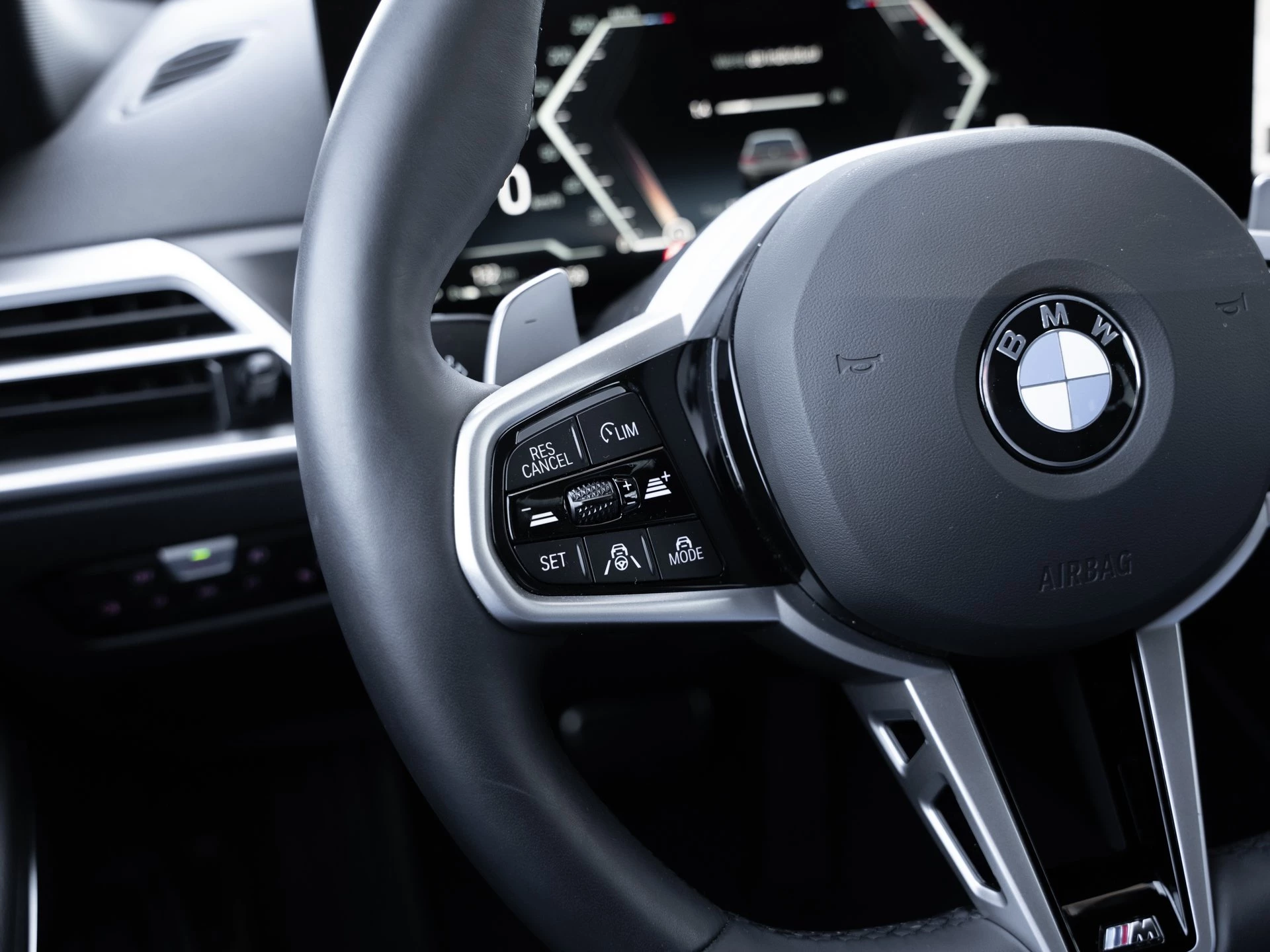 BMW 3er Reihe 320i Touring M Sport