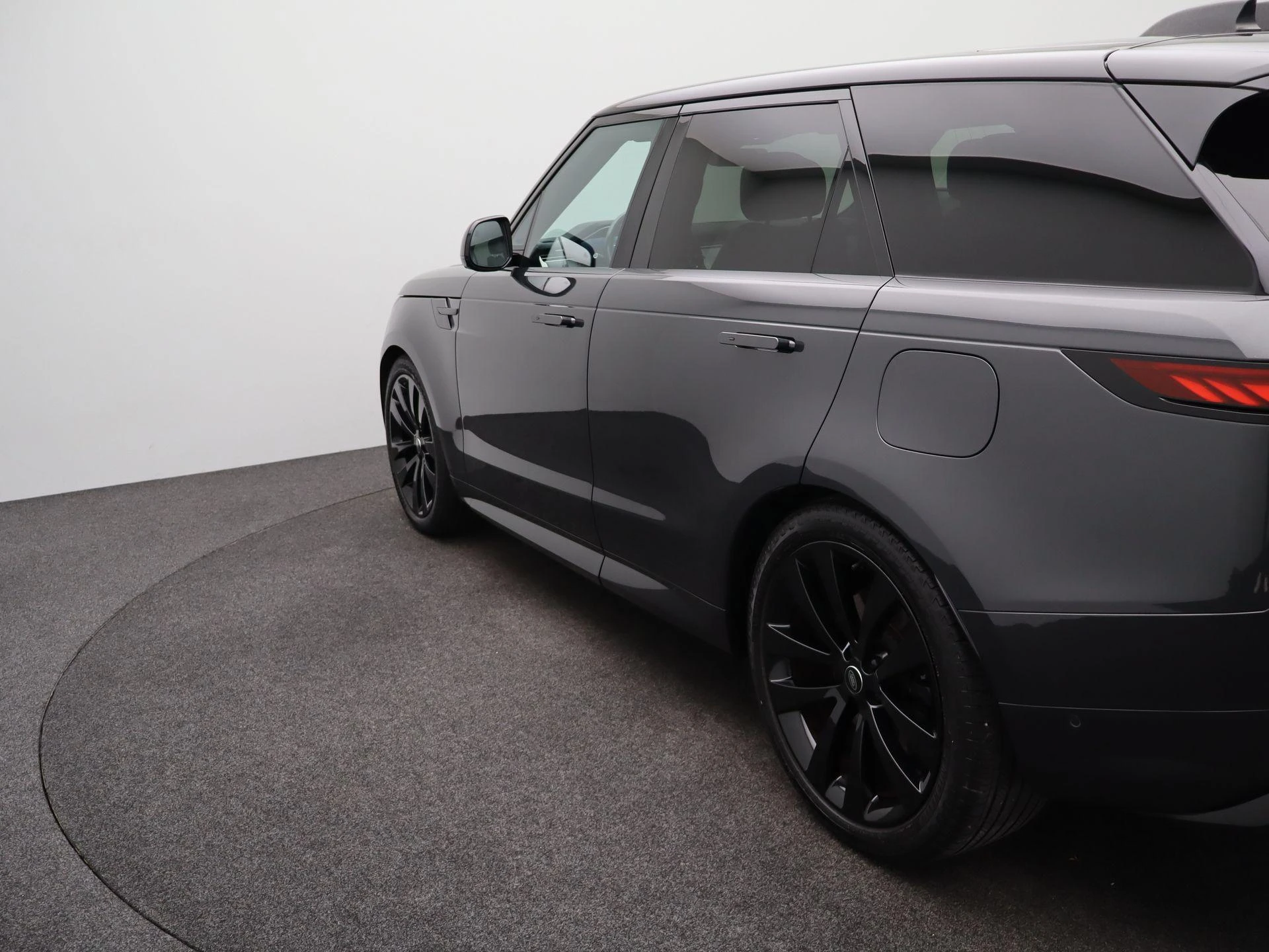 Land Rover-Range Rover Sport-image-45