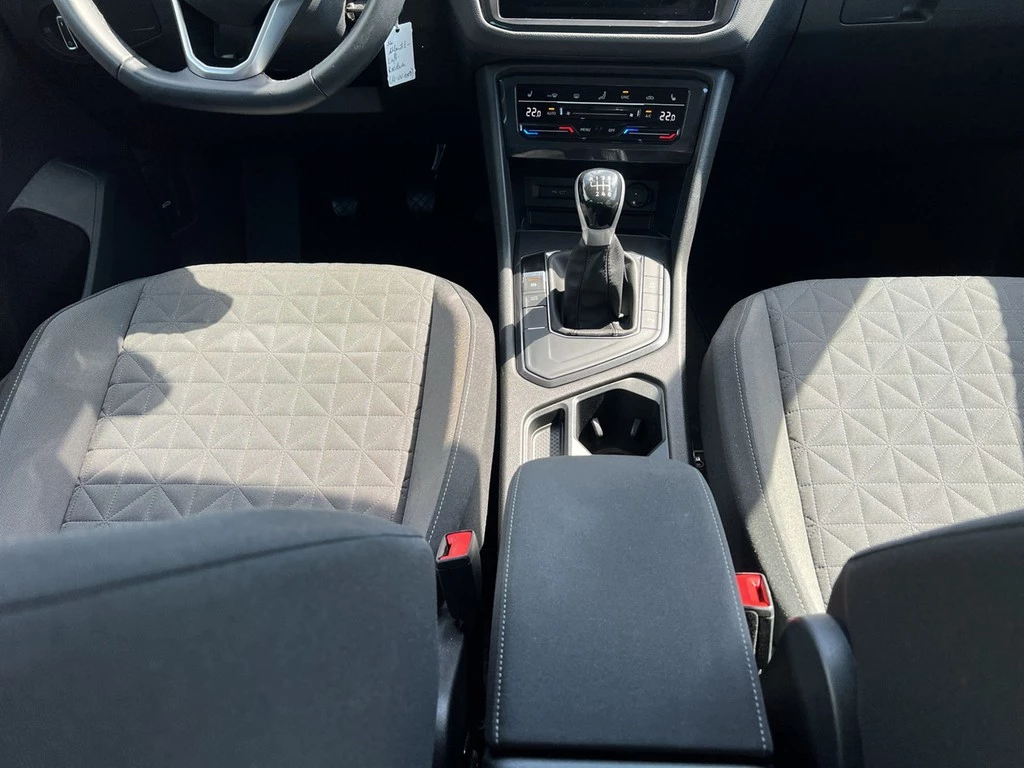Volkswagen Tiguan 1.5 TSI Life *Navi*APP*Kamera*AHK*