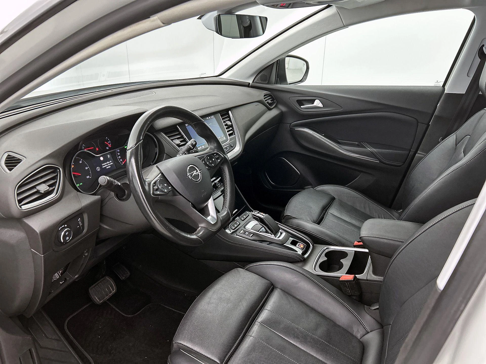 Opel-Grandland X-image-22