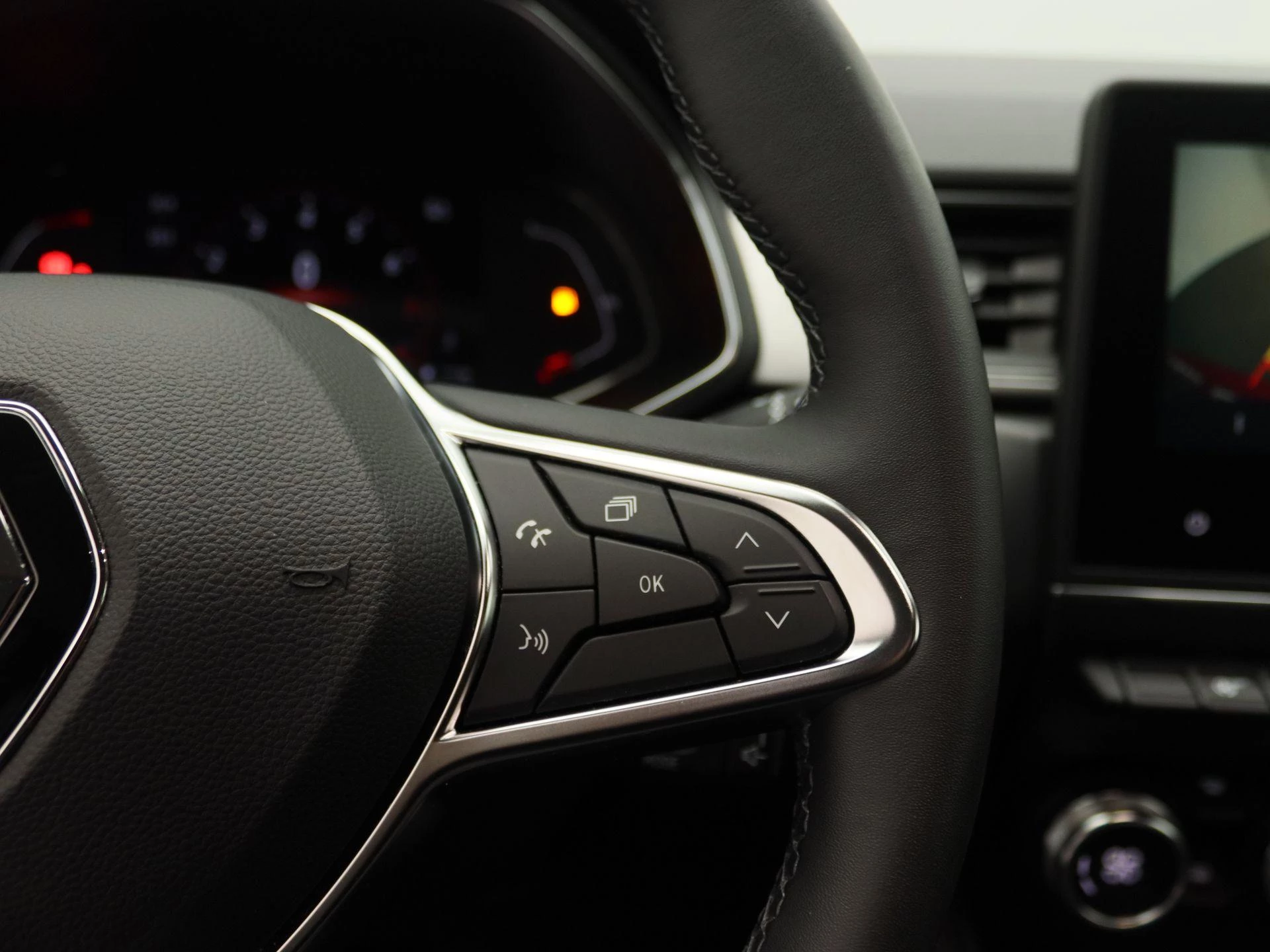 Renault-Captur-image-17