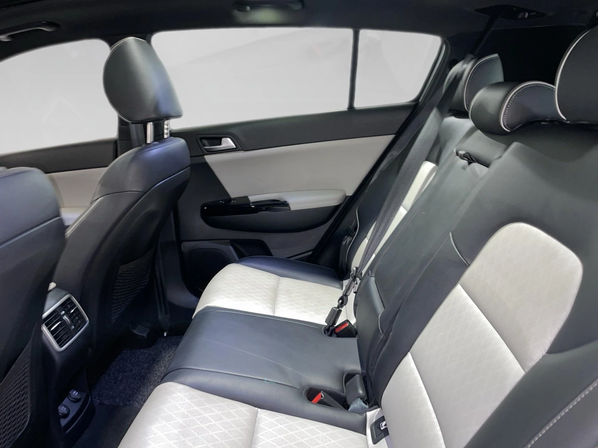 Kia-Sportage-image-10