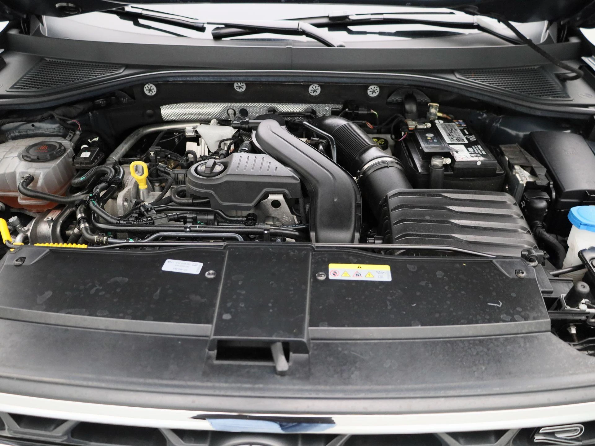 Volkswagen-T-Roc-image-31